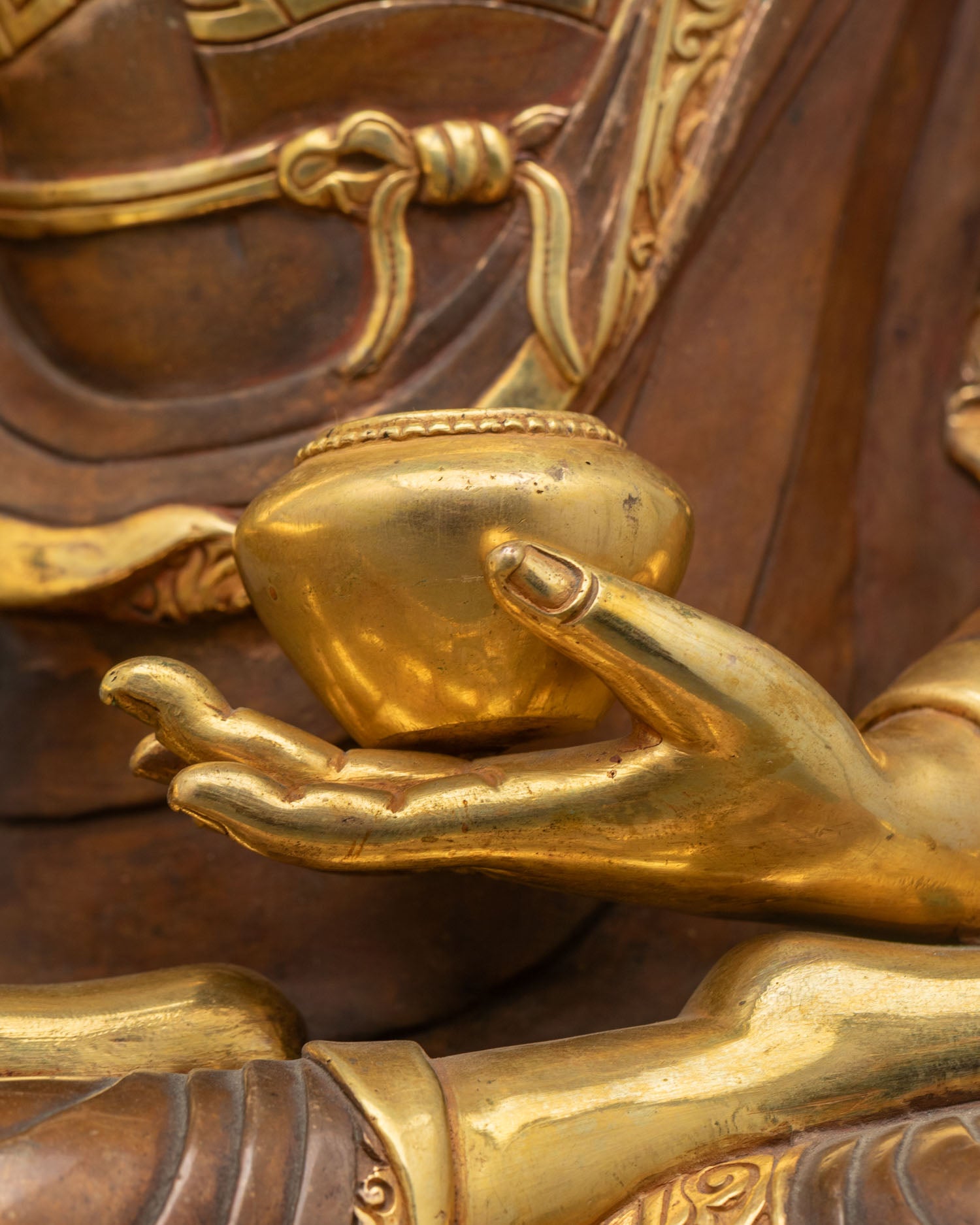 Traditional Shakyamuni Buddha Statue – Handcrafted in Nepal