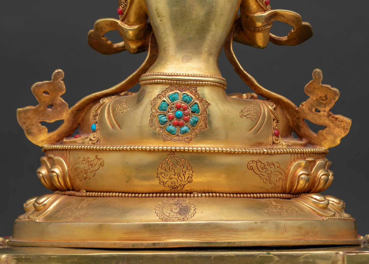 Enthroned Vajradhara Buddha Statue – Exceptional Quality Art Piece