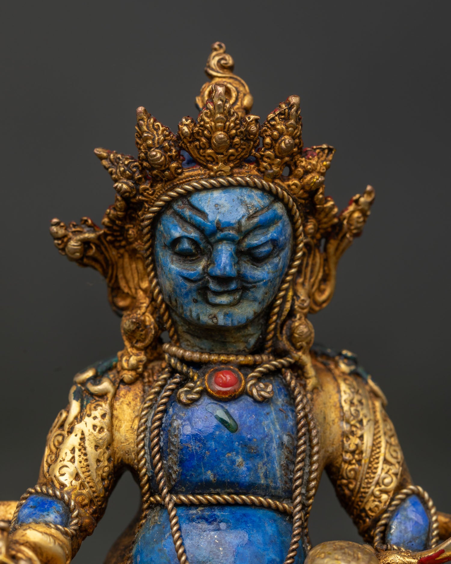 Dzambhala Statue