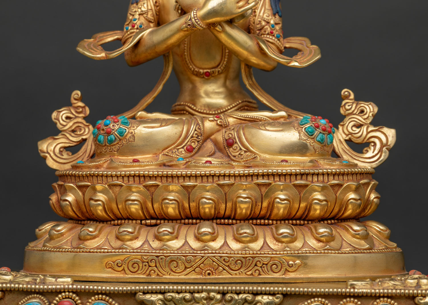Enthroned Vajradhara Buddha Statue – Exceptional Quality Art Piece