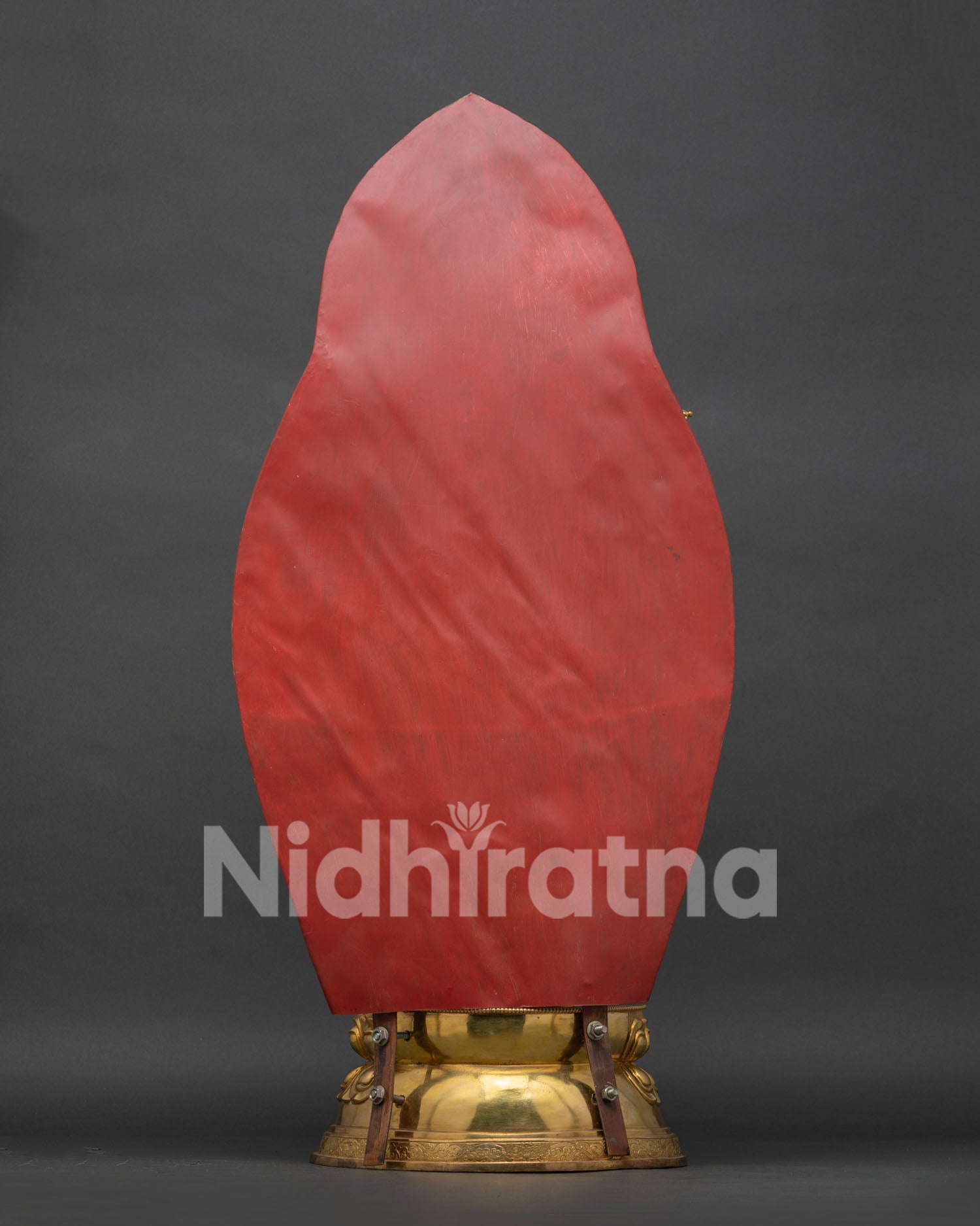Guru`s Wifes Statue