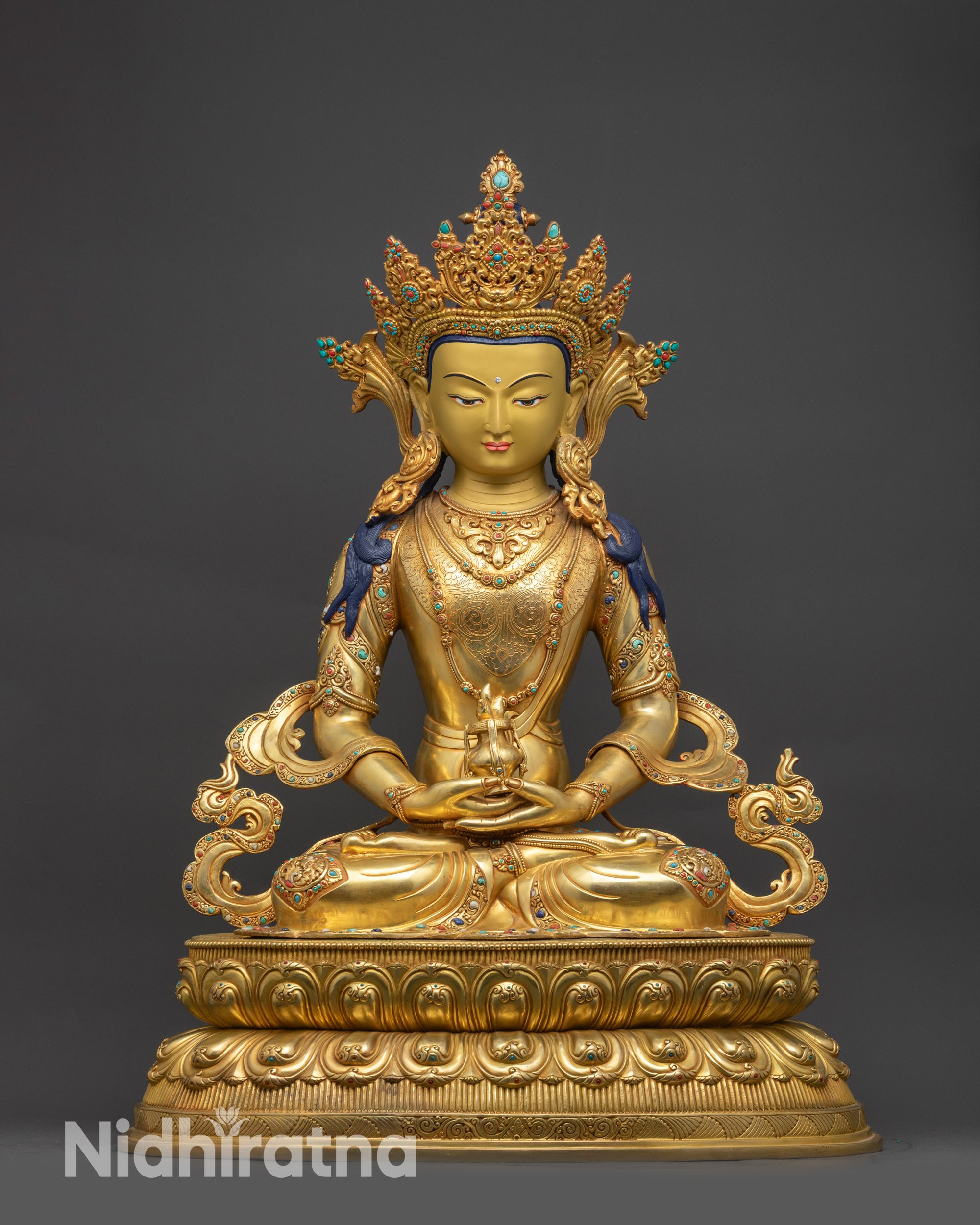Front view Amitayus Buddha of Longevity statue on double-layered lotus pedestal