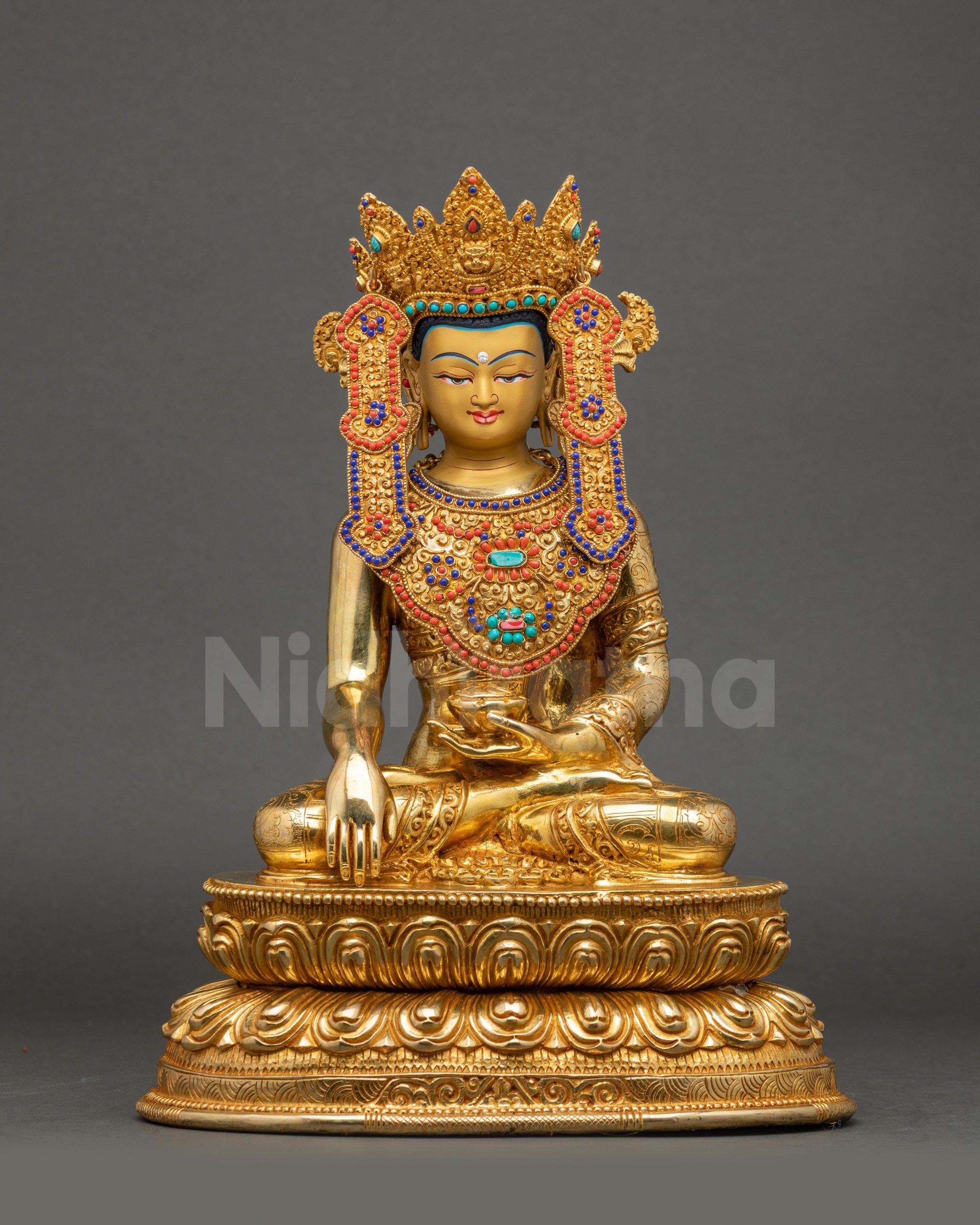 Front view Jowo Rinpoche Statue with gold fire-gilded crown seated in meditative posture