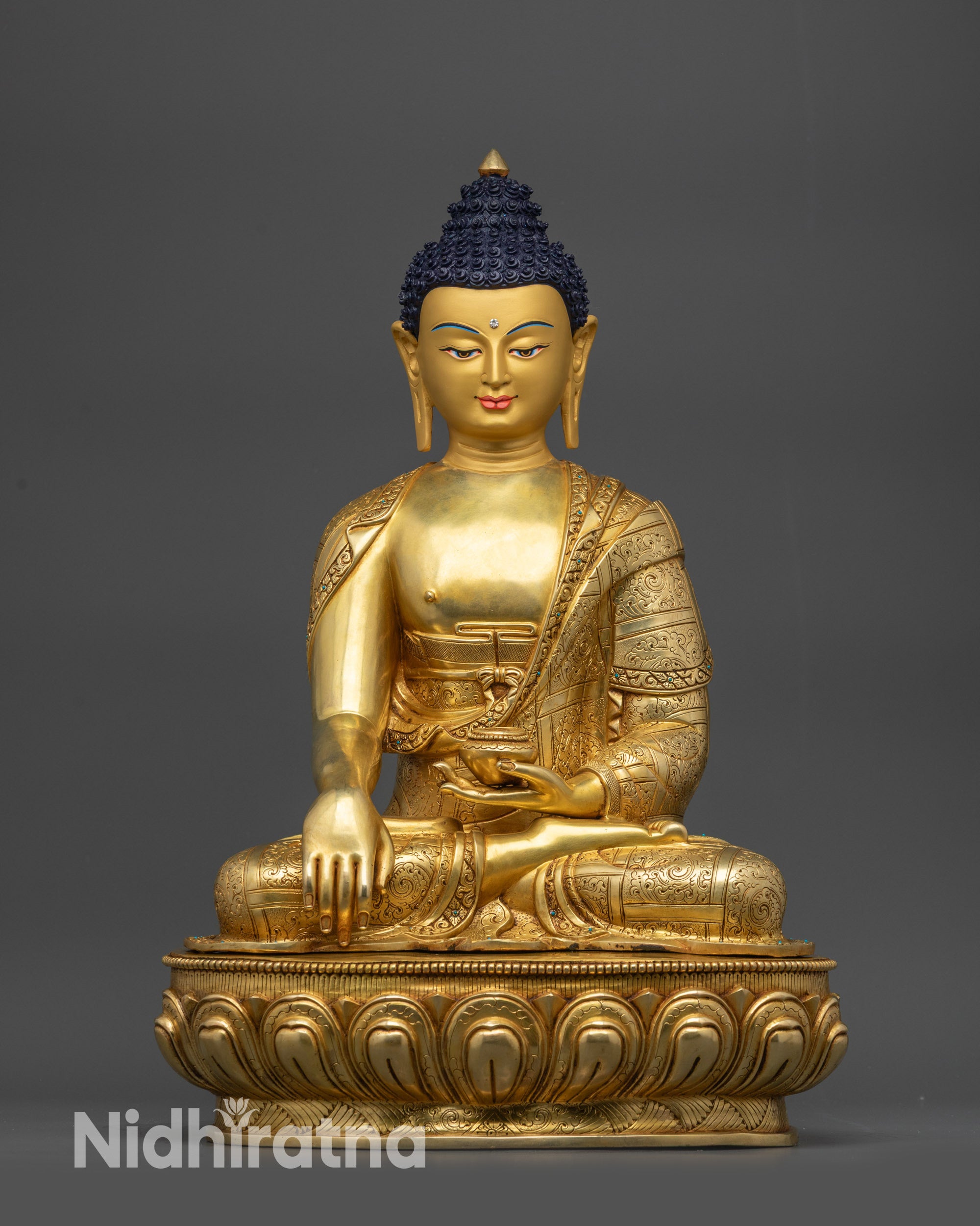 Front view Traditional Buddha Shakyamuni statue gold-gilded on copper lotus moon disc