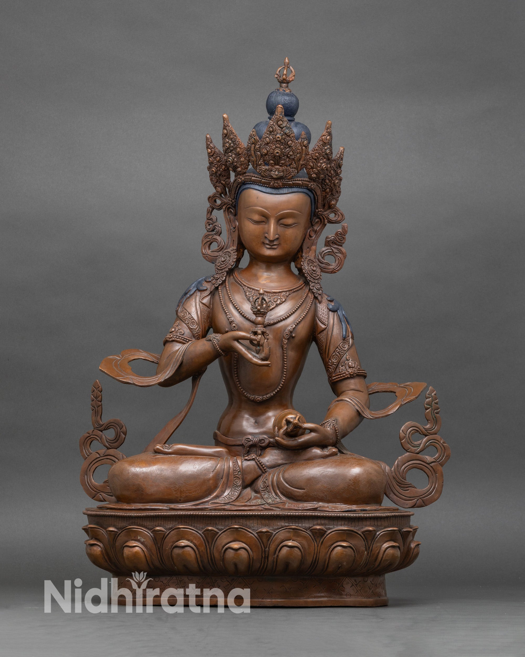 Front view Vajrasattva statue in oxidized copper | lotus throne | Nepalese Buddhist sculpture