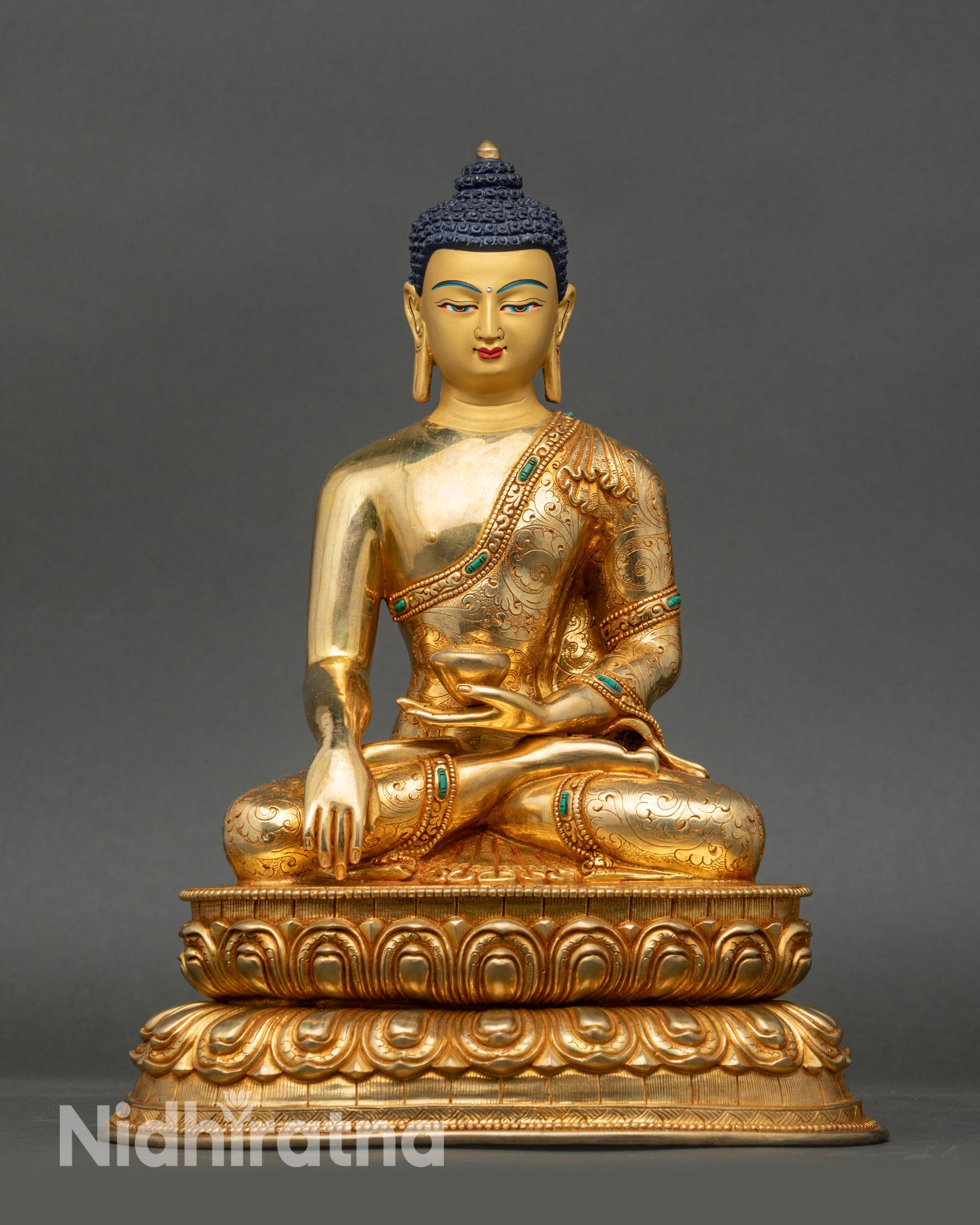 Full view of Nepalese Shakyamuni Buddha Statue, handcrafted copper with 24k gold fire gilding