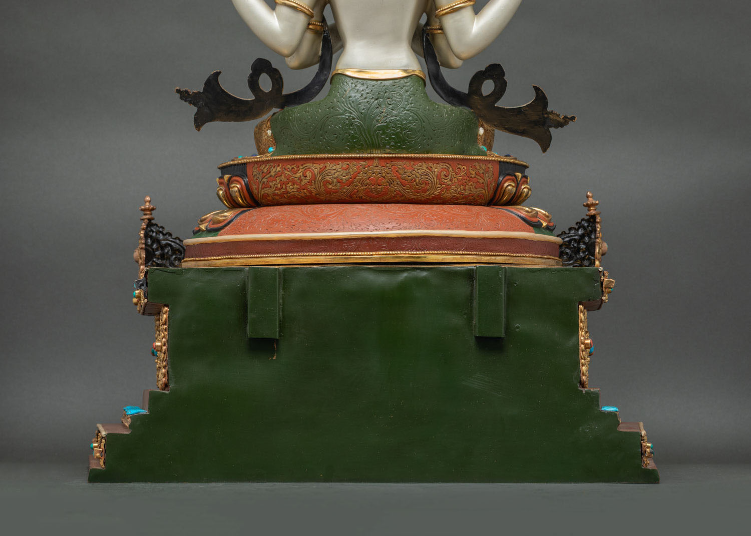 Lord Chenrezig on Celestial Throne Statue – Bodhisattva of Compassion