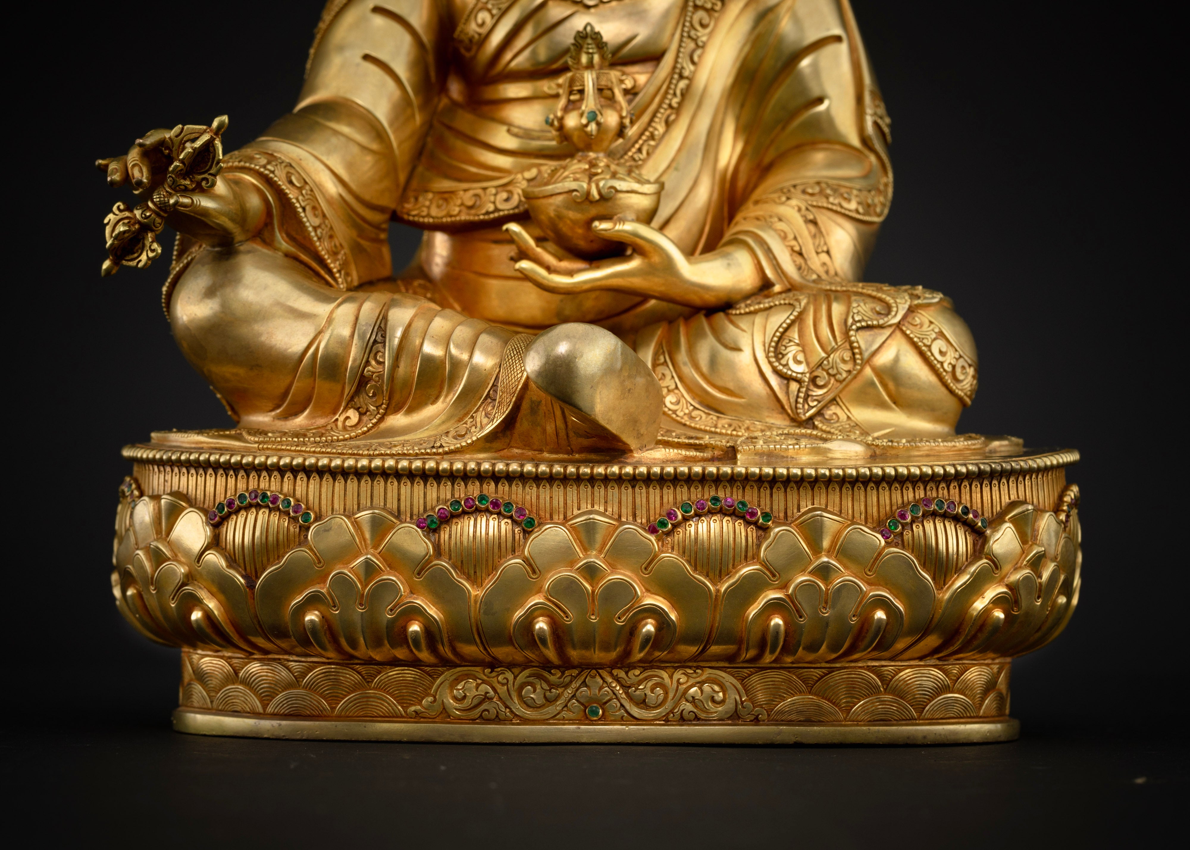 Authentic Guru Rinpoche Statue: Handmade Treasure of Vajrayana