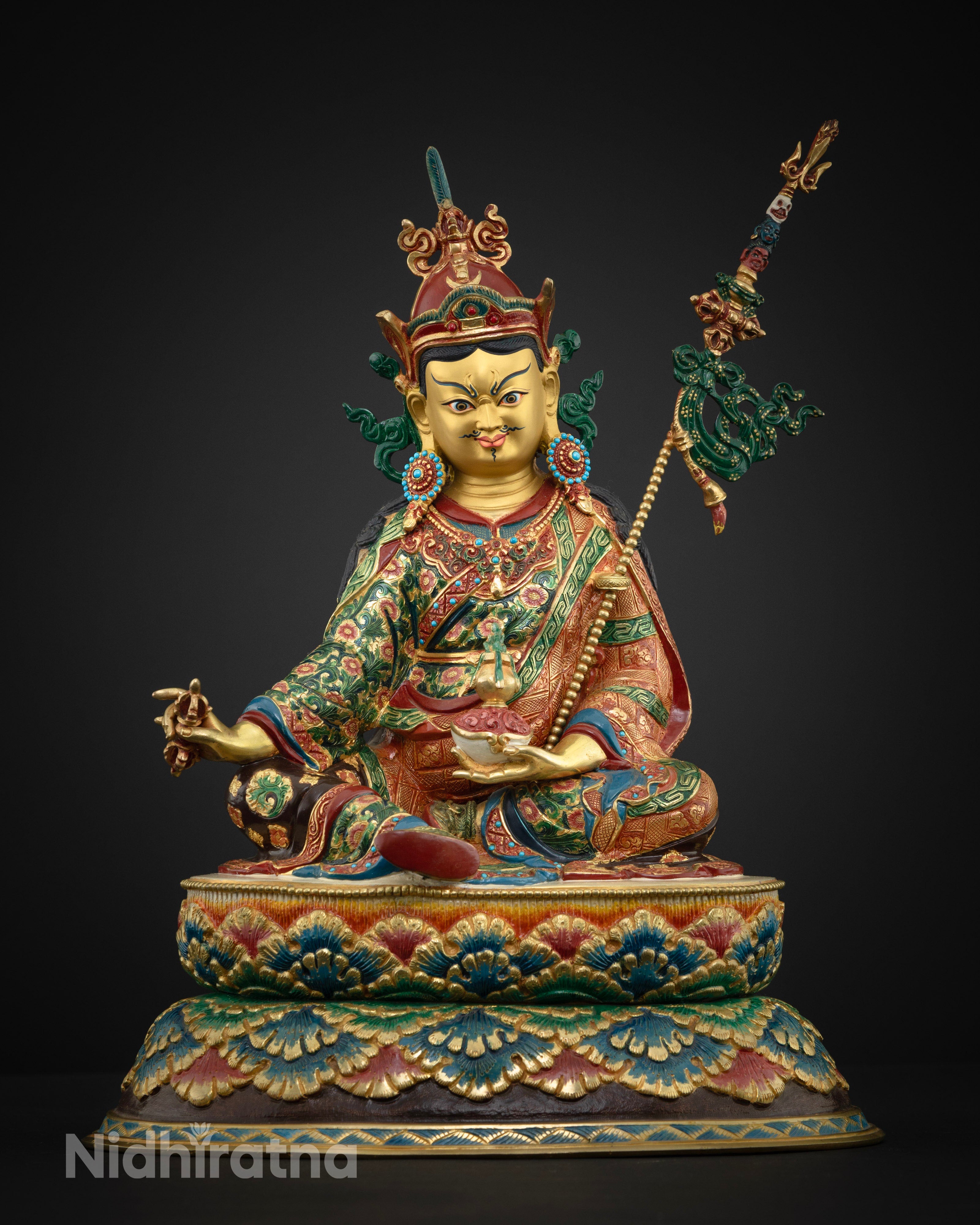 Masterpiece Guru Rinpoche: Sculpture of Wisdom