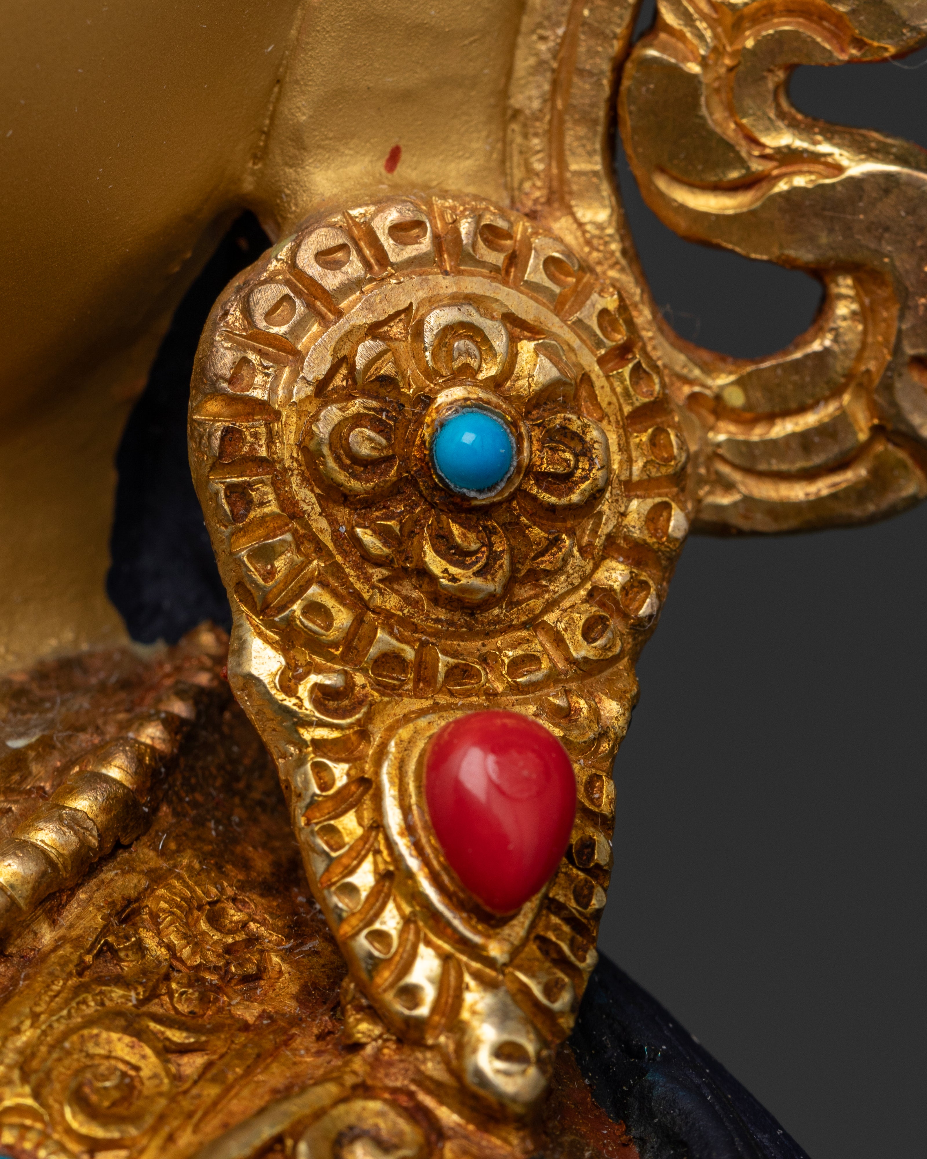 Invoke Spiritual Guidance with the Sacred Guru Lama