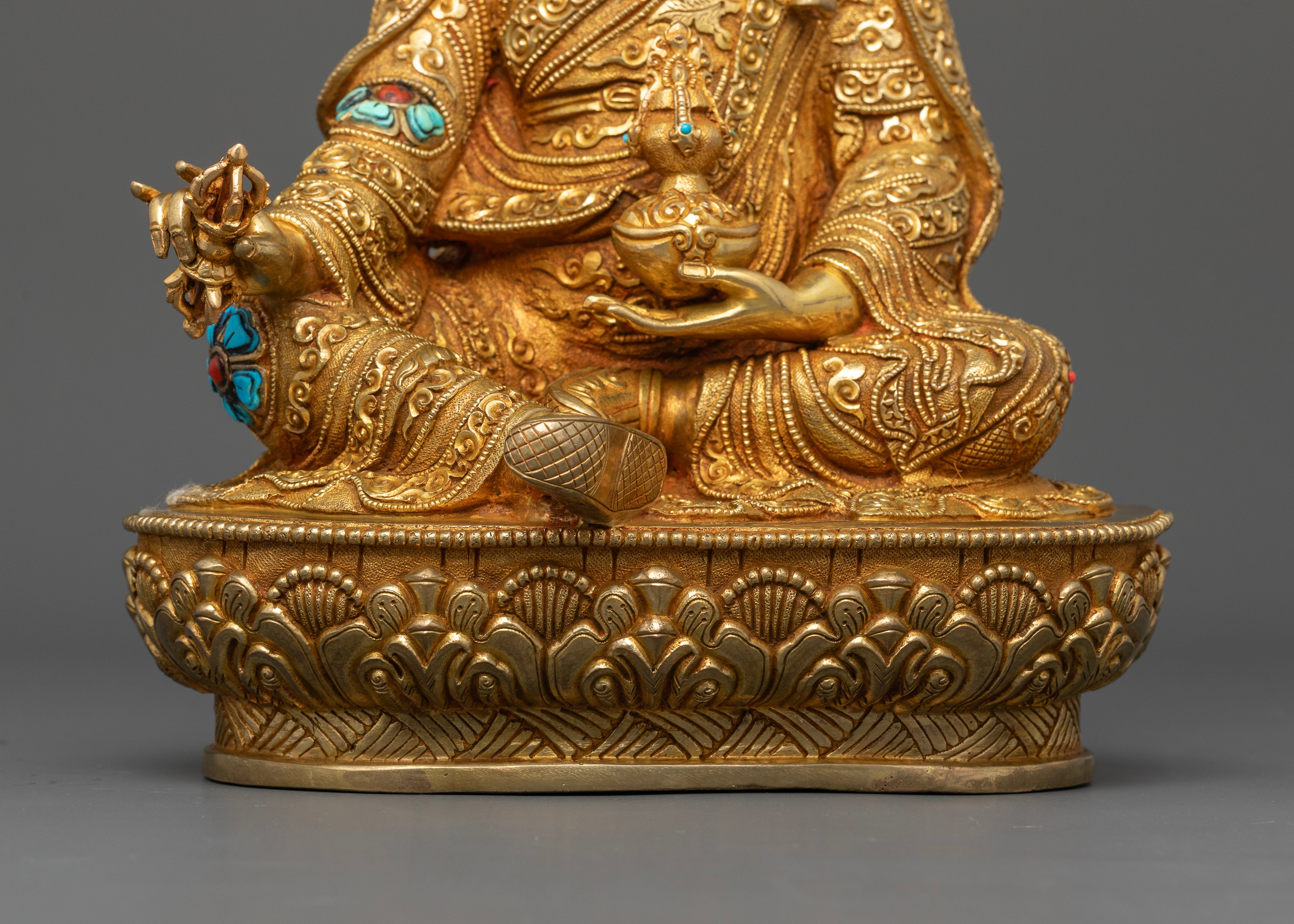 Lotus Guru: The Enlightened Master of Compassion