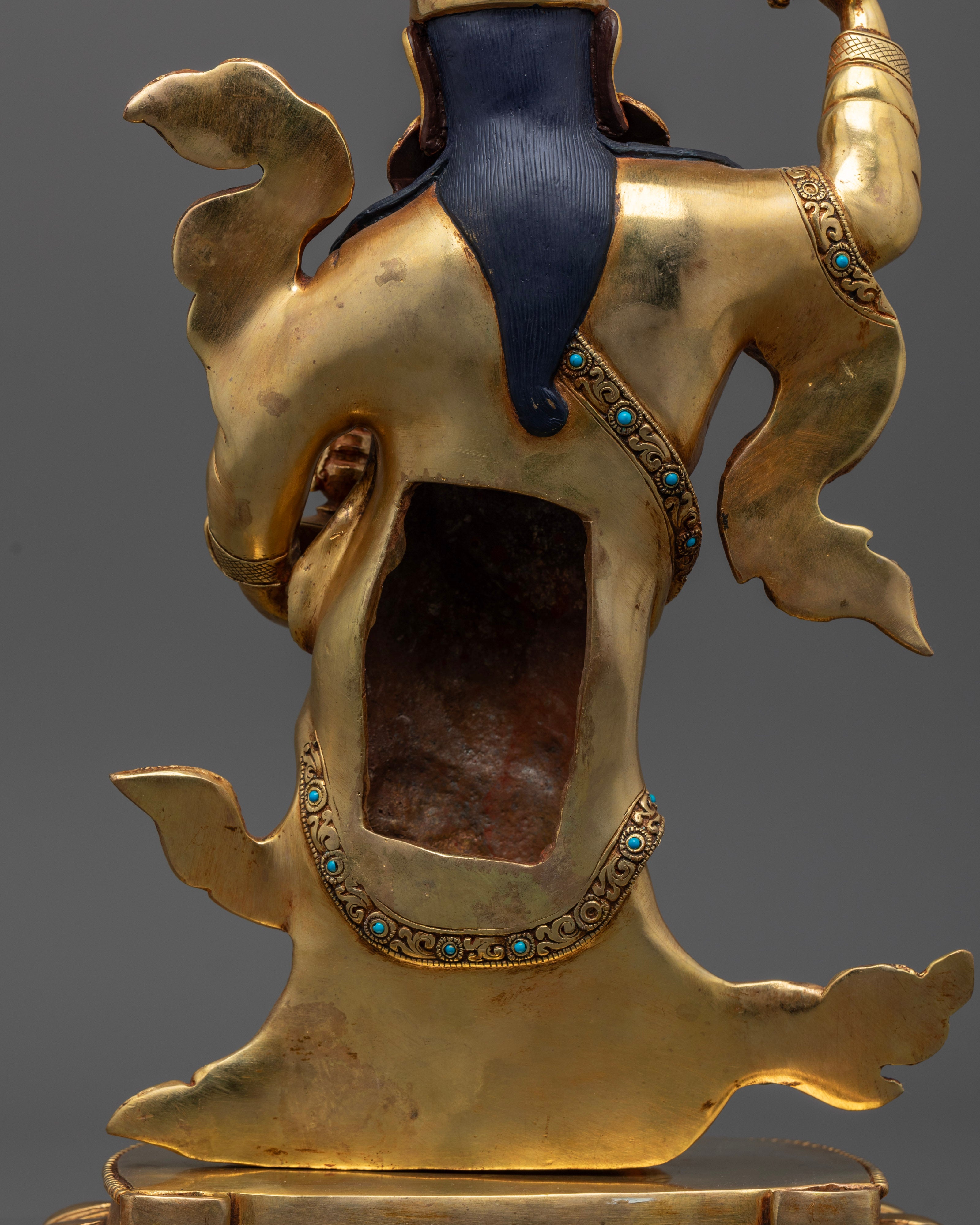 Standing Guru Rinpoche Statue | Elegant Buddhist Icons of Wisdom