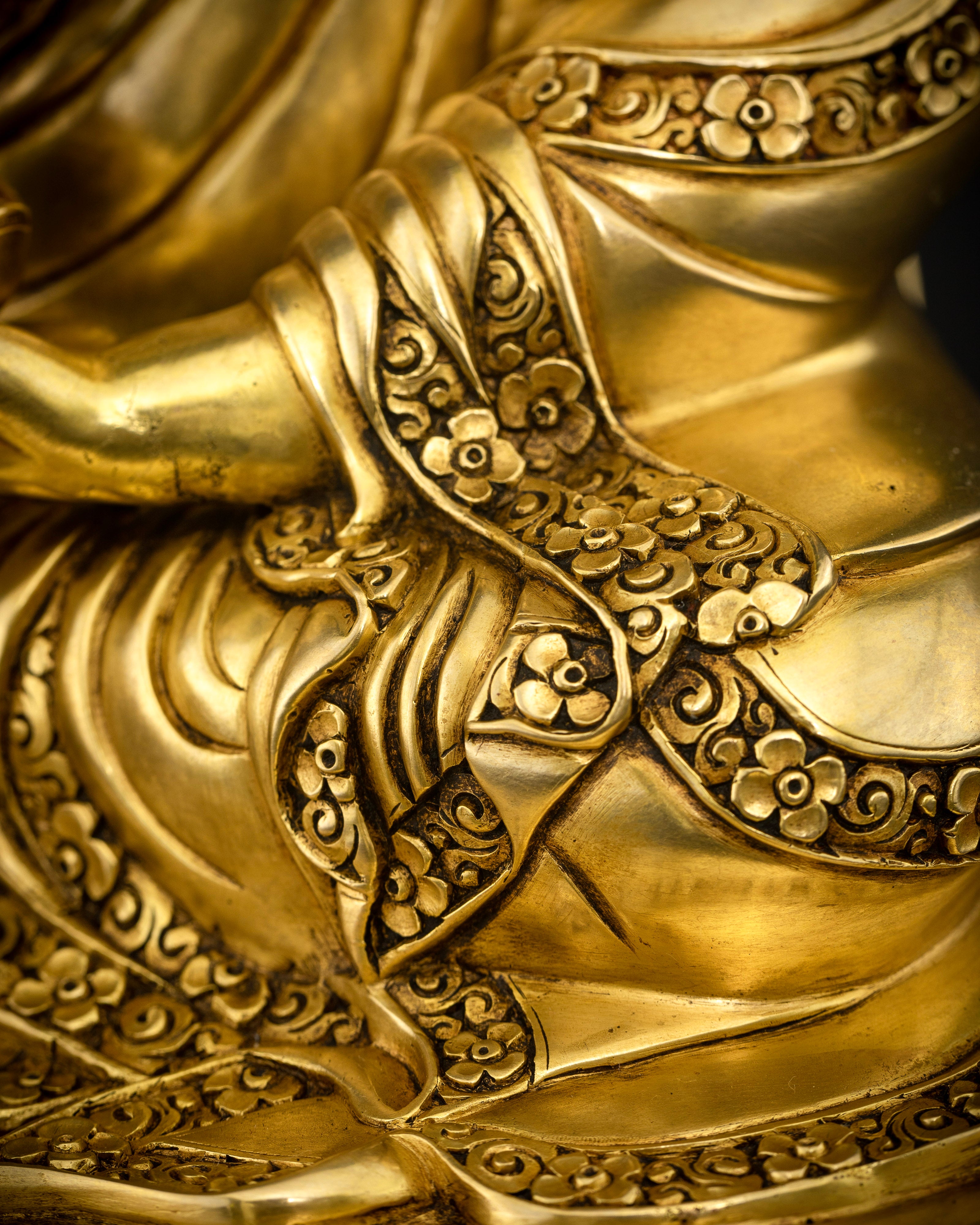 Guru Padmasambhava: The Lotus Master and His Sacred Teachings