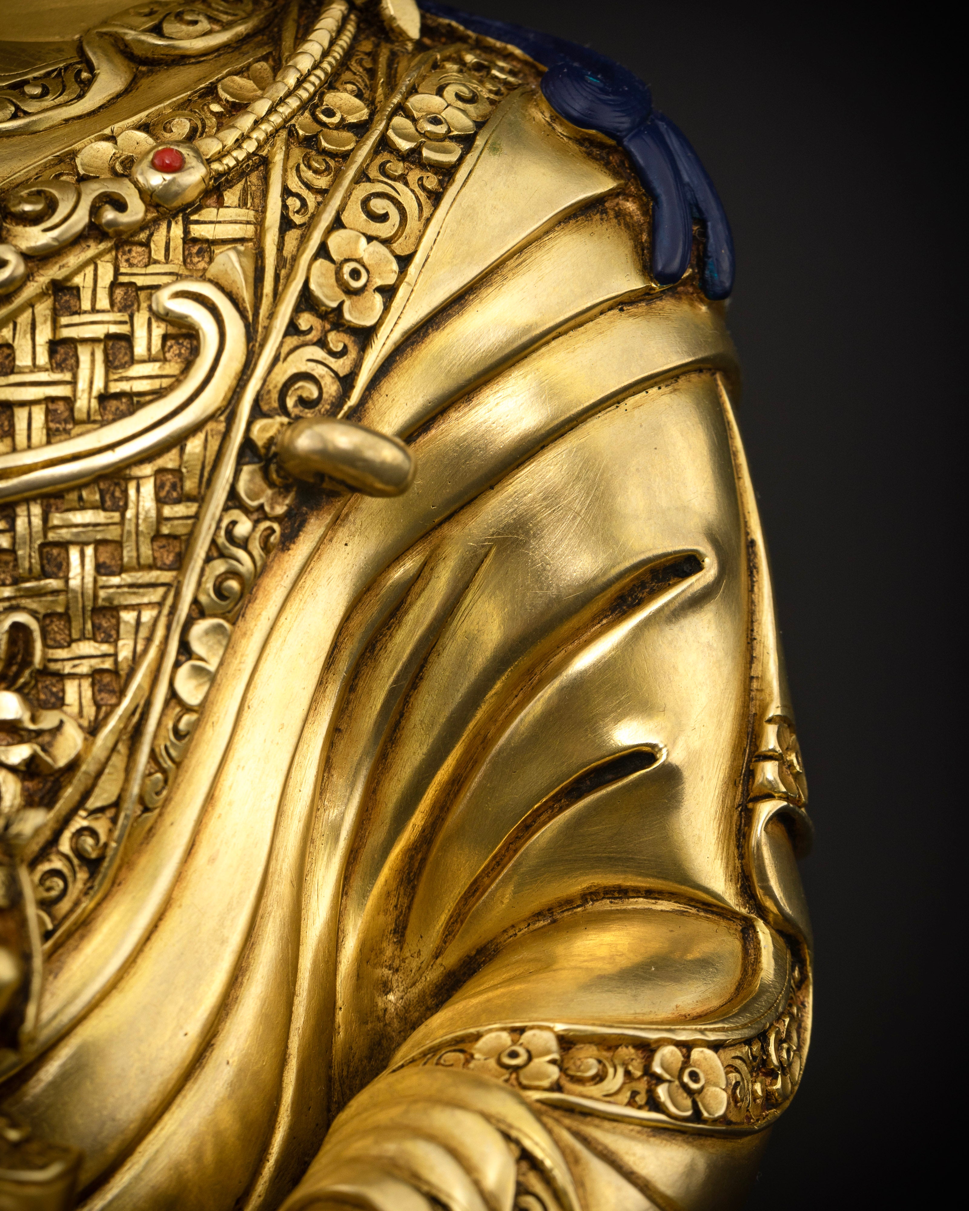 Guru Padmasambhava: The Lotus Master and His Sacred Teachings