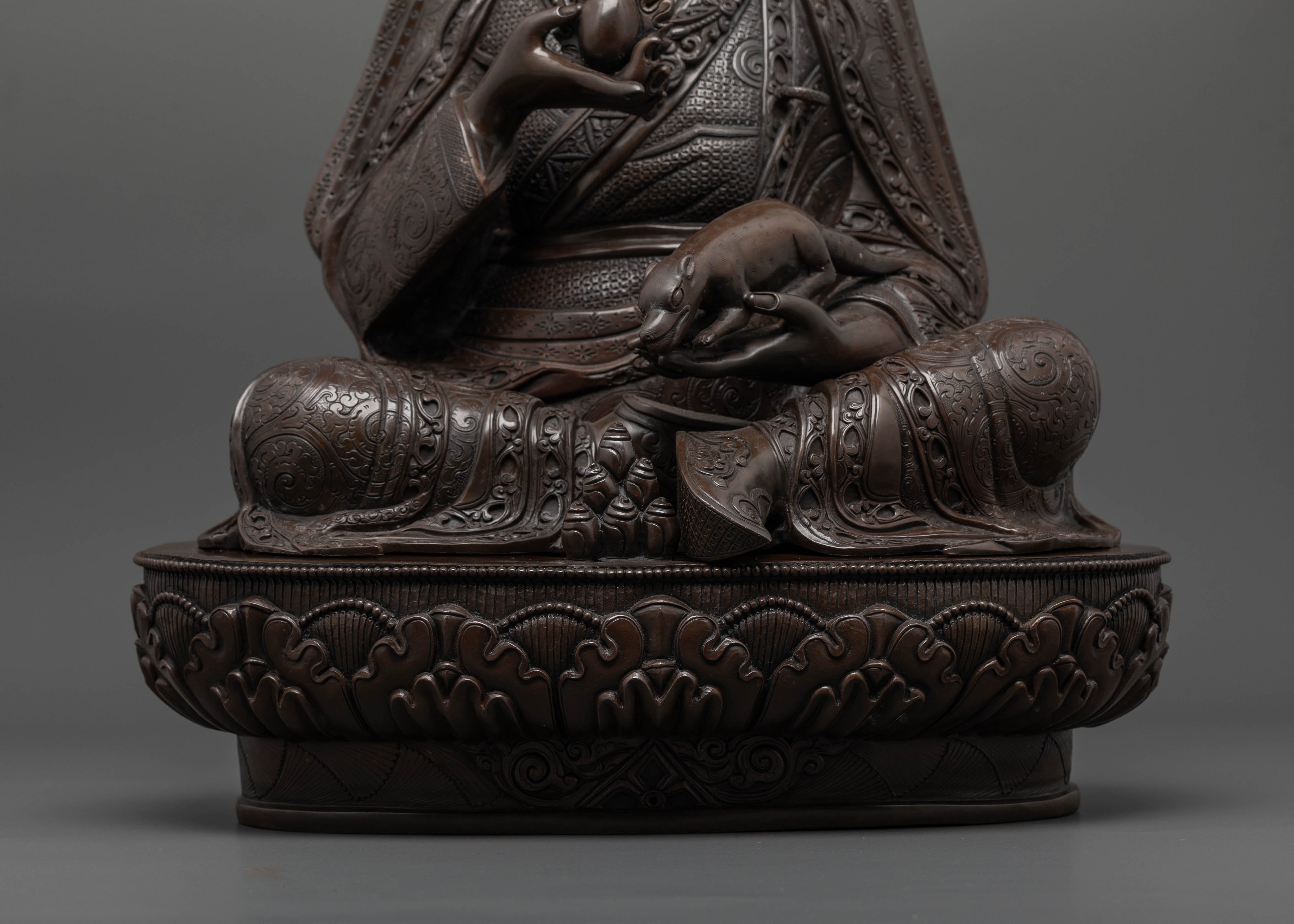 Oxidized Guru Norla Statue: Attract Wealth and Blessings to Your Life