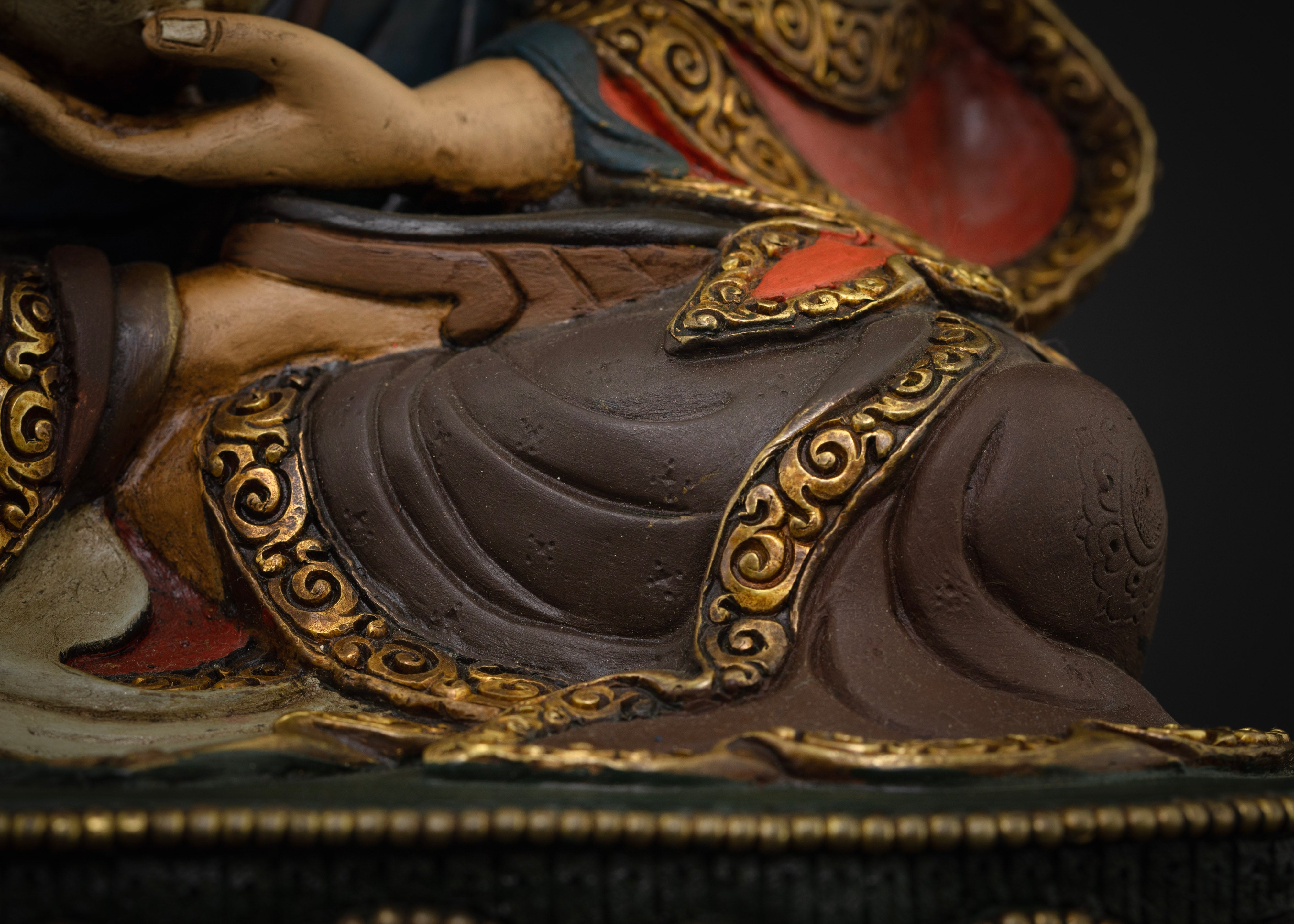 Vajrayana Guru Rinpoche Statue | Spiritual Growth