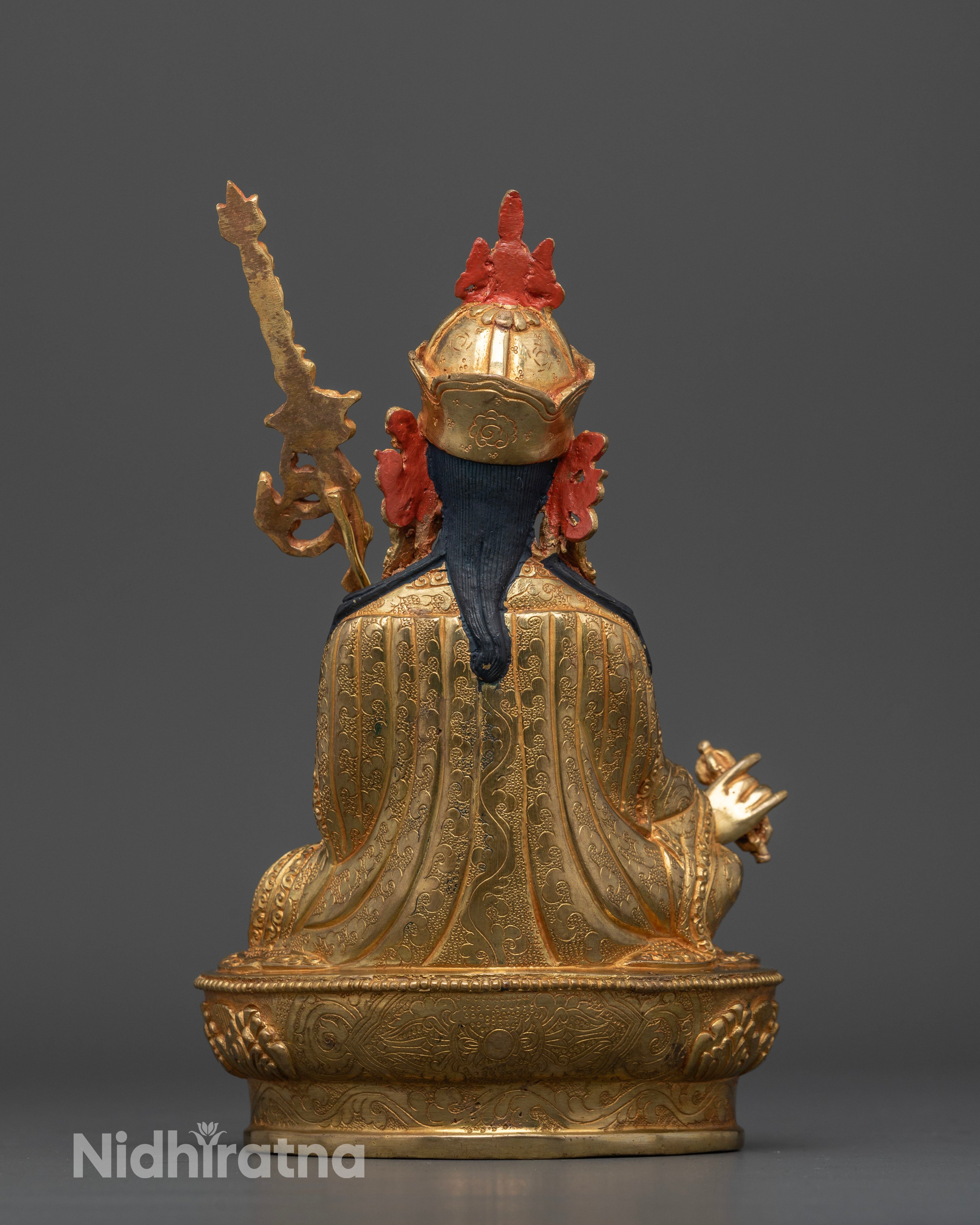 Golden Lotus Guru: Embodiment of Spiritual Power and Compassion