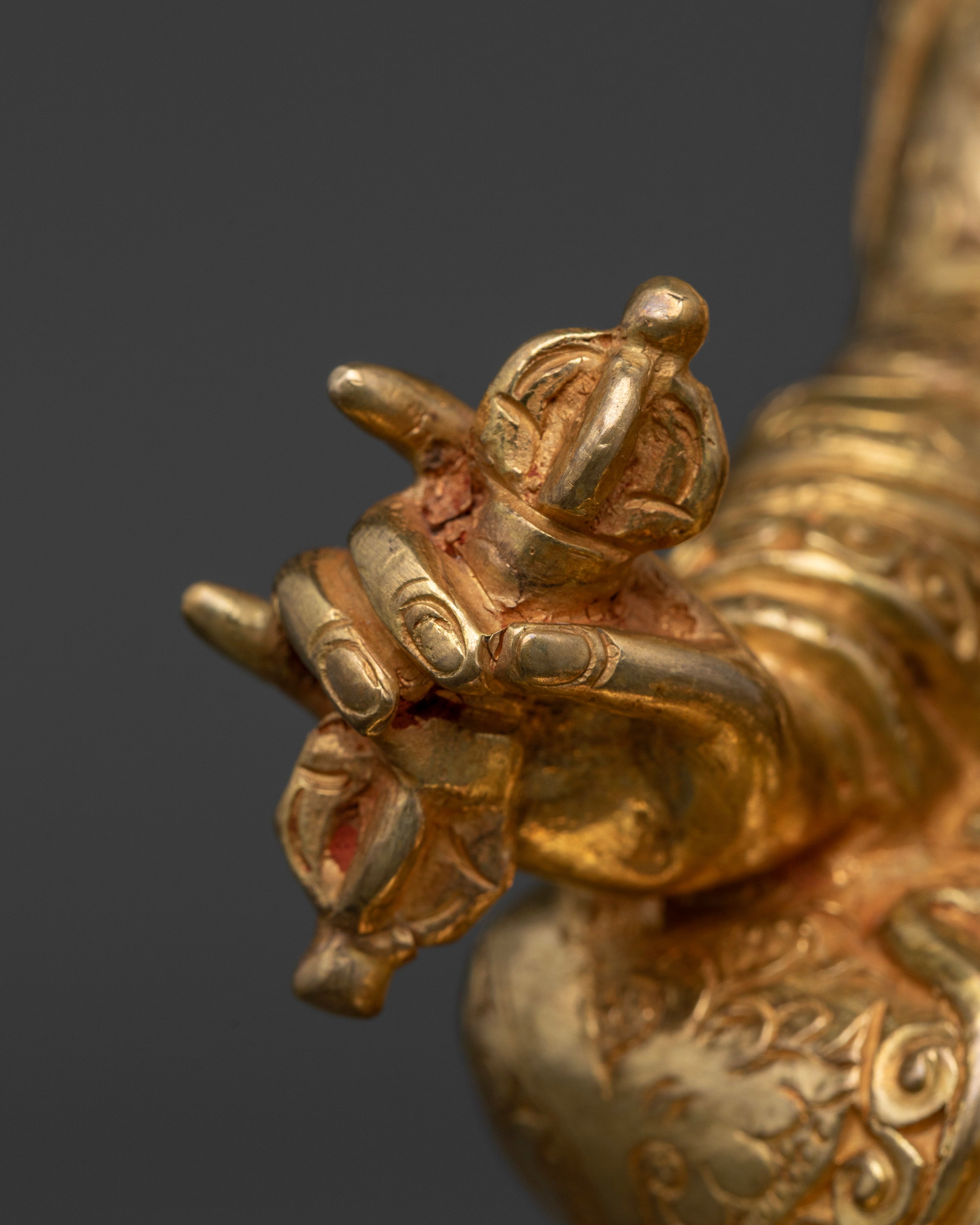 Golden Lotus Guru: Embodiment of Spiritual Power and Compassion