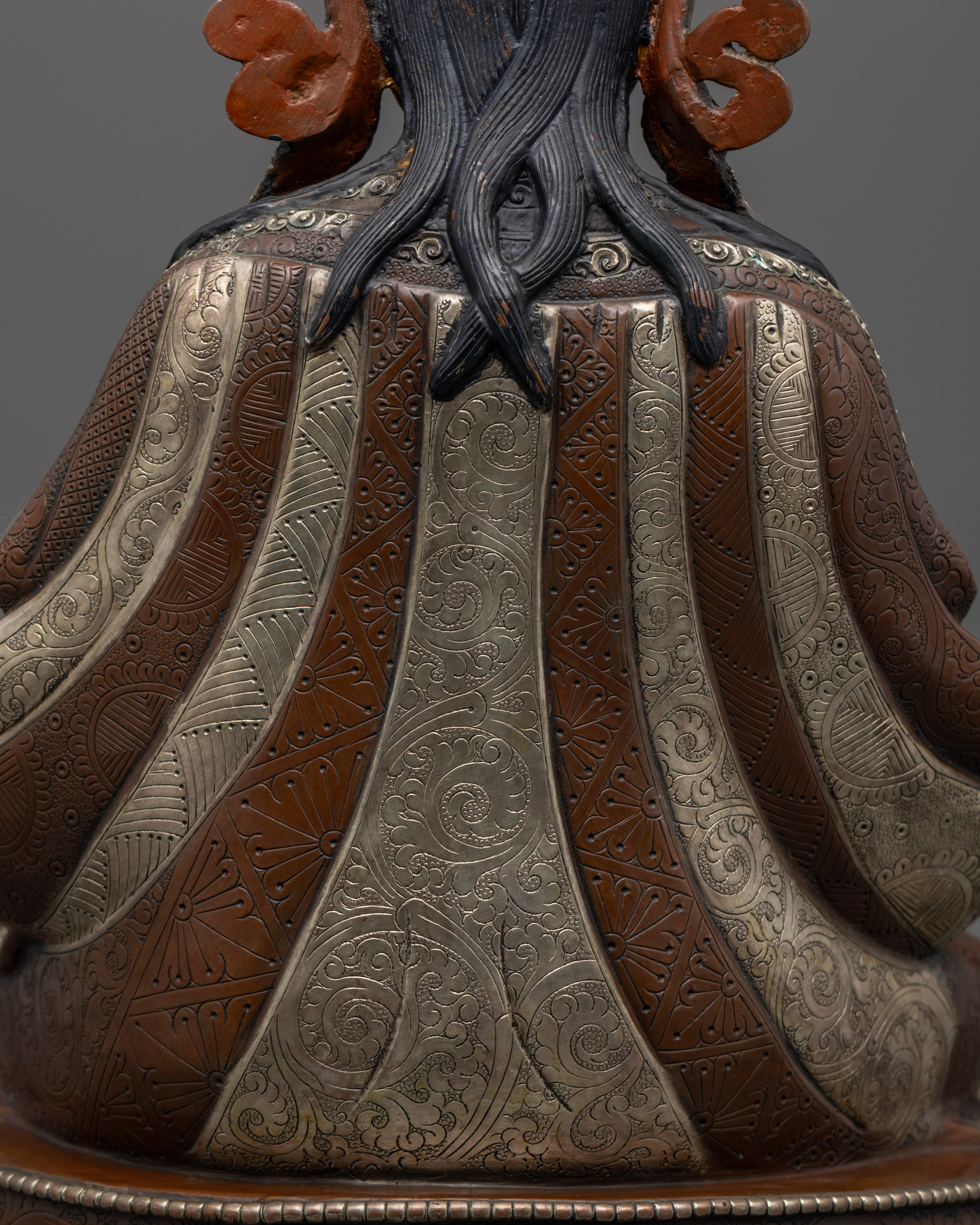 Guru Rinpoche Statue | The Embodiment of Enlightened Compassion