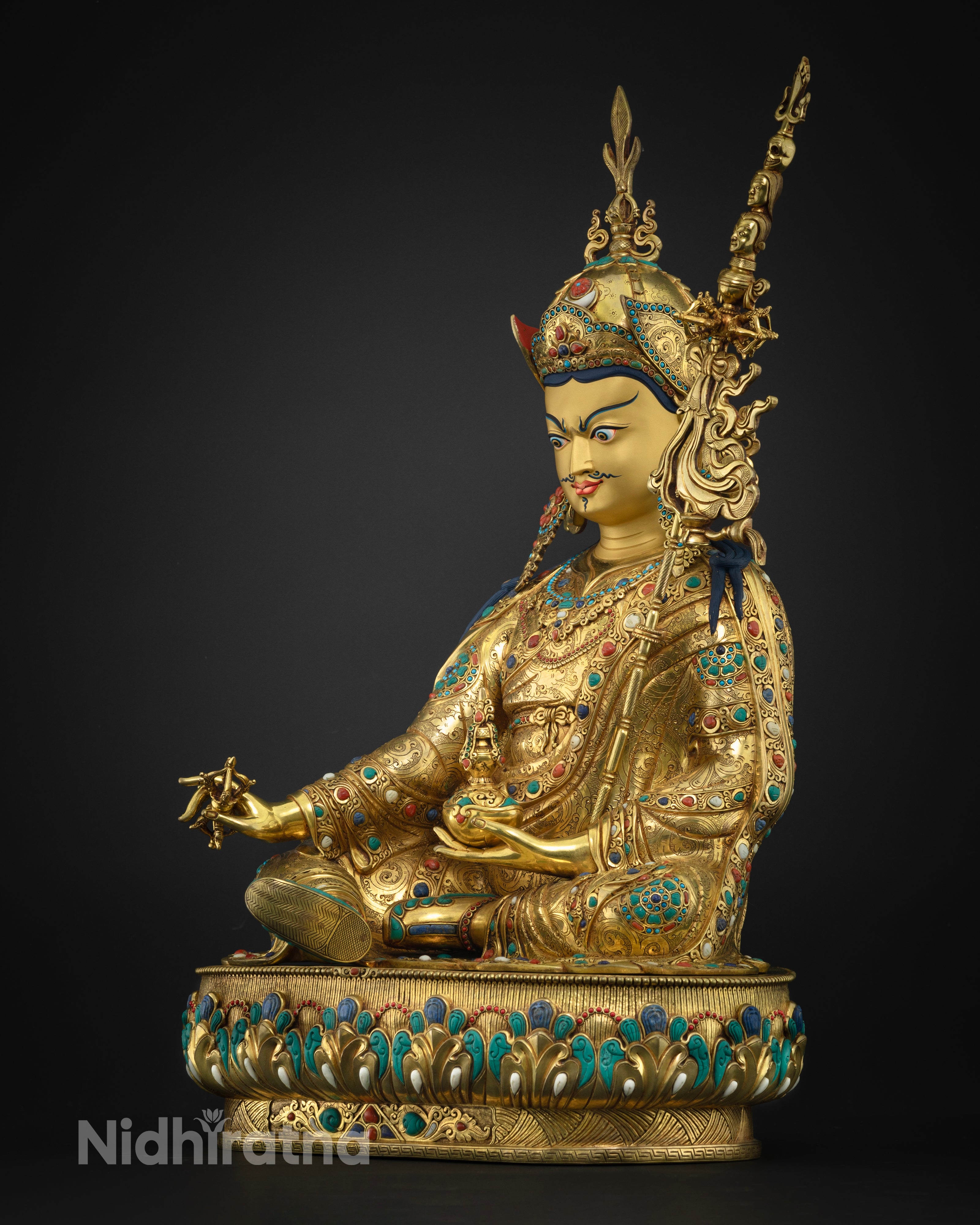 Exclusive Rare Guru Rinpoche Statue: Tibetan Buddhist Treasure