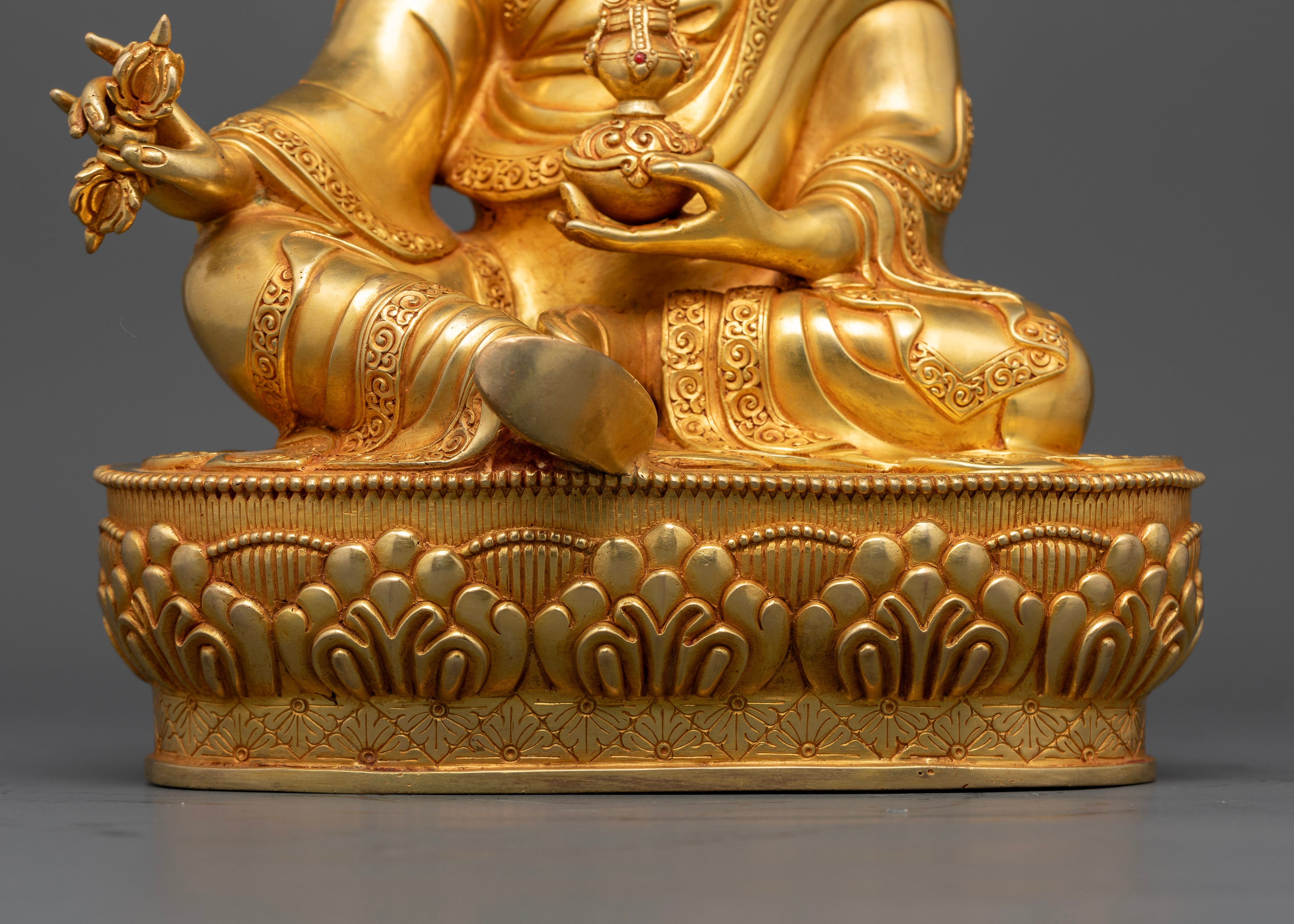 Sacred Guru Padmasambhava Statue | The Great Guru of Tibet