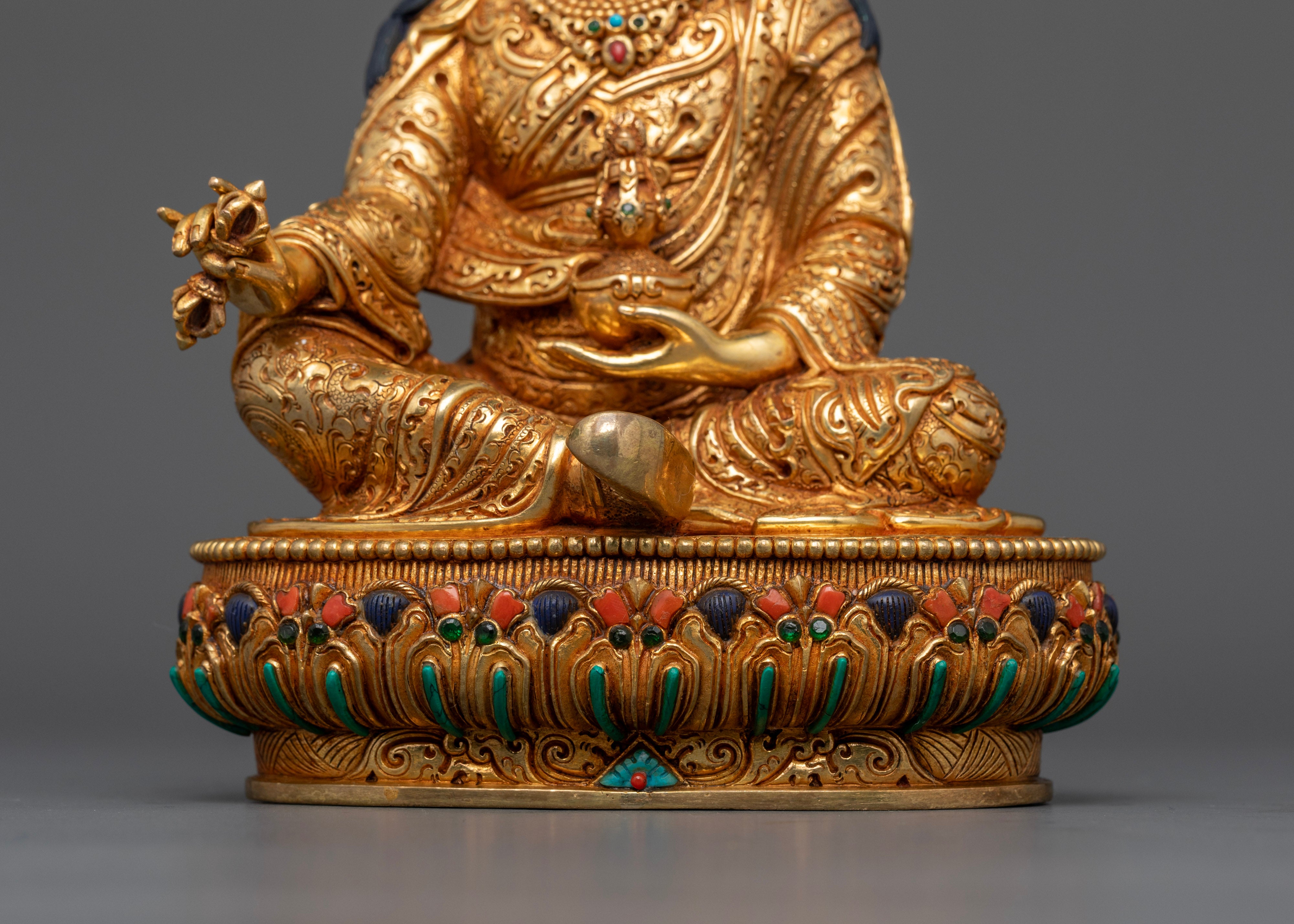 Guru Rinpoche Statue | Precious Master of Tibetan
