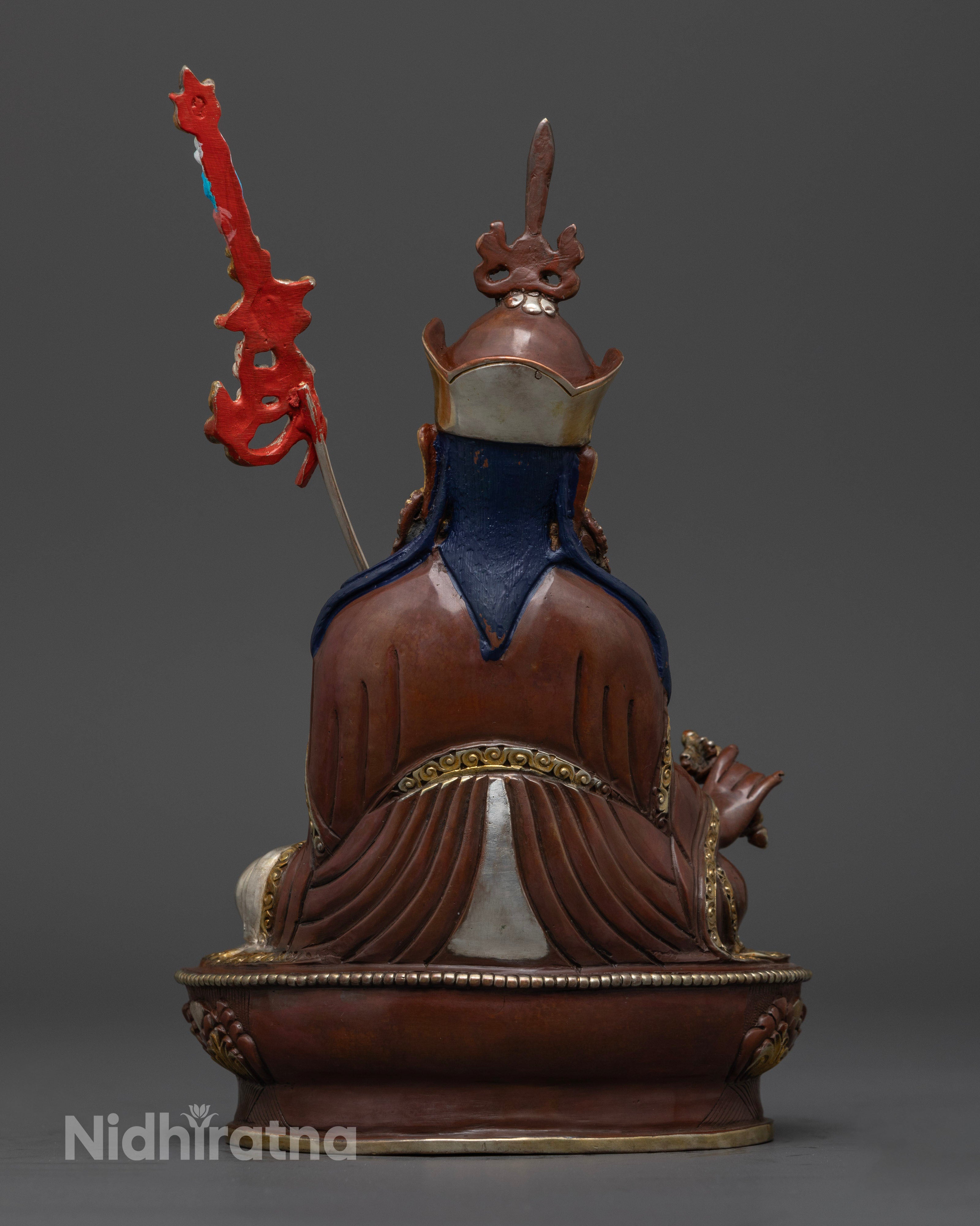 Guru Rinpoche Statue for Spiritual Growth