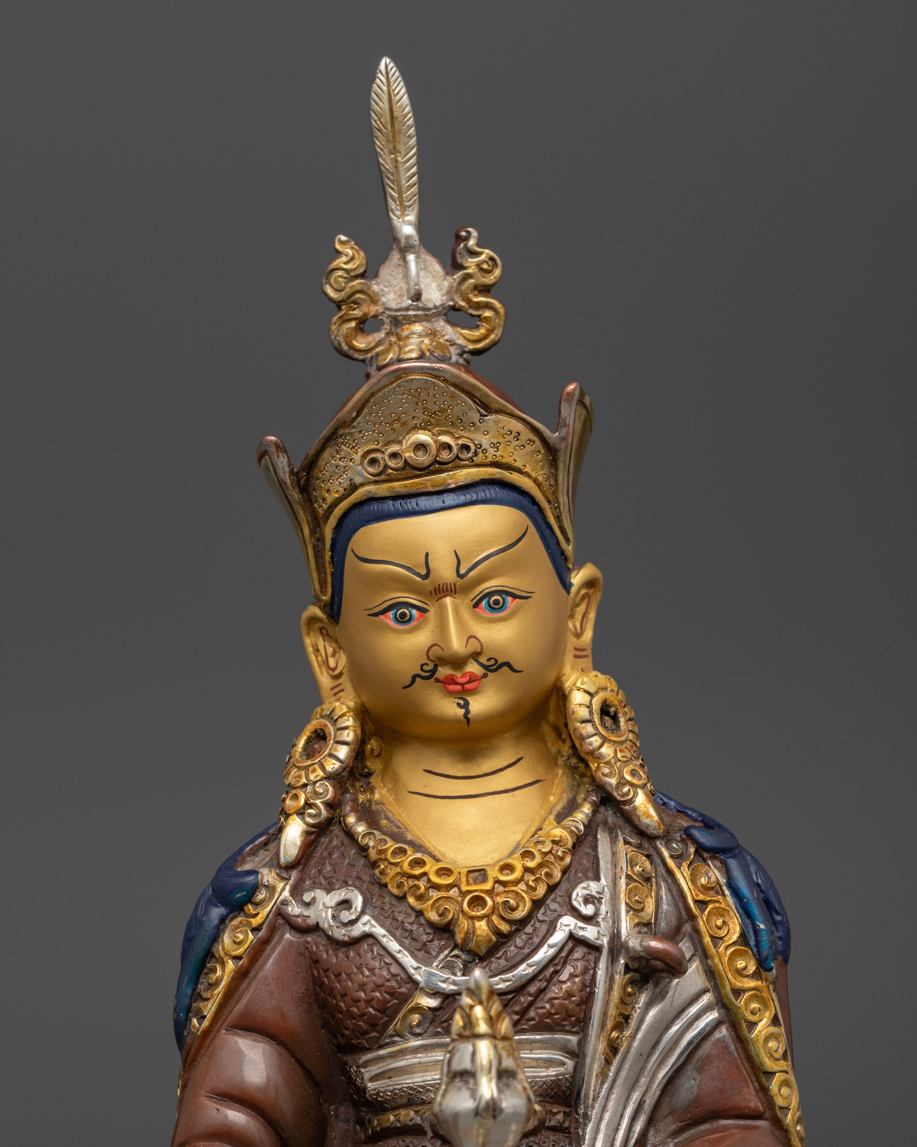 Guru Rinpoche Statue for Spiritual Growth