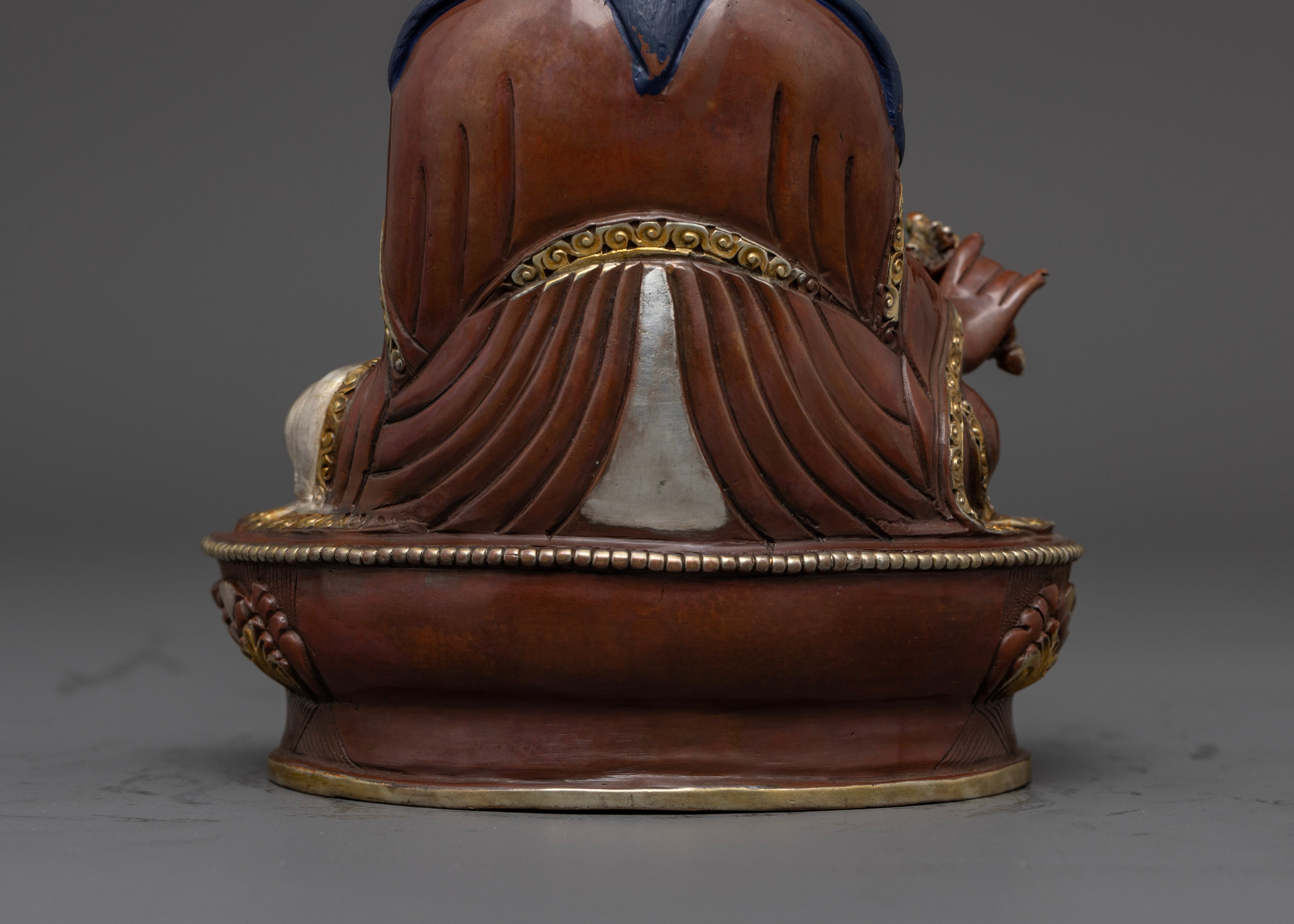 Guru Rinpoche Statue for Spiritual Growth