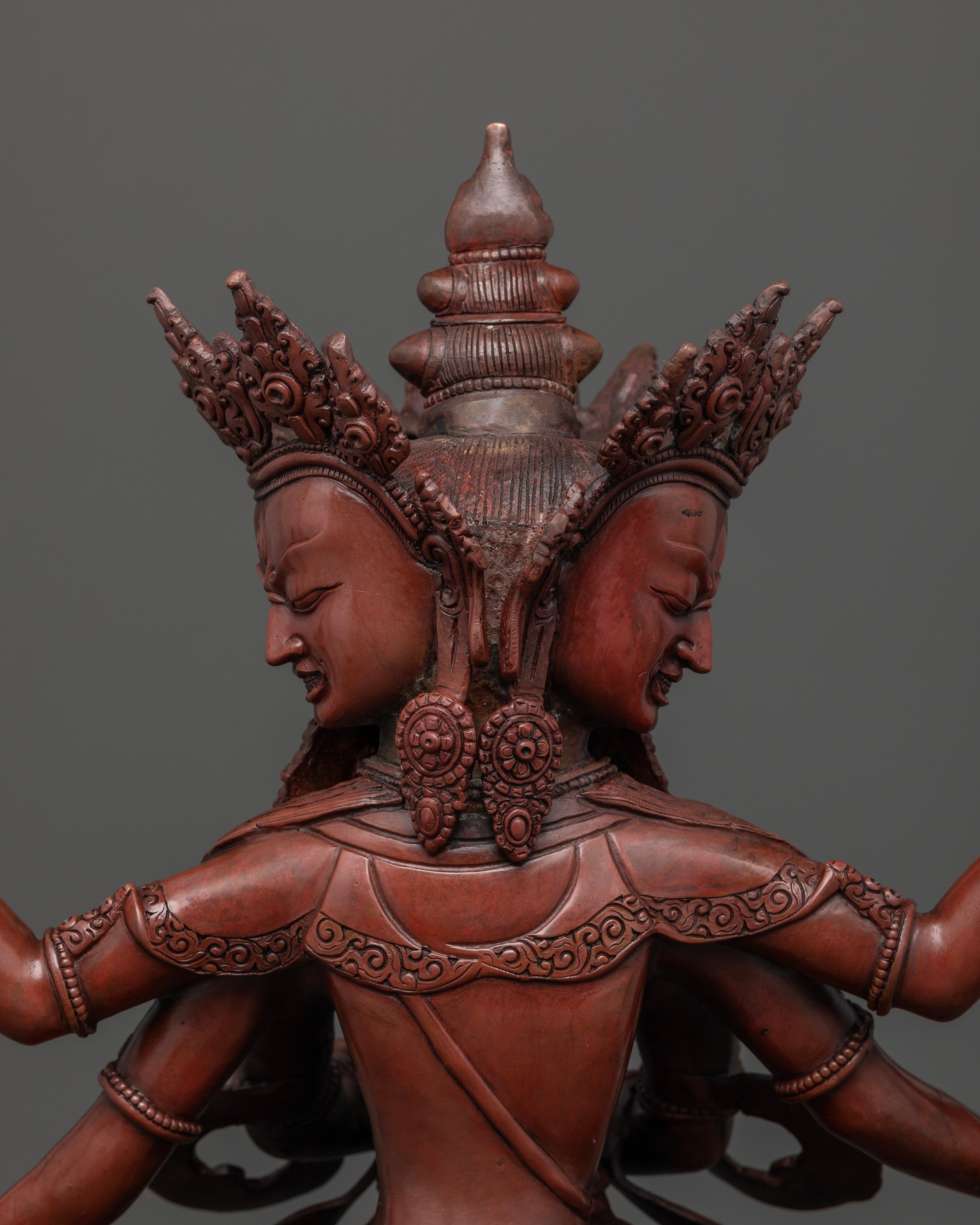 Guhyasamaja: The Embodiment of Tantric Transcendence