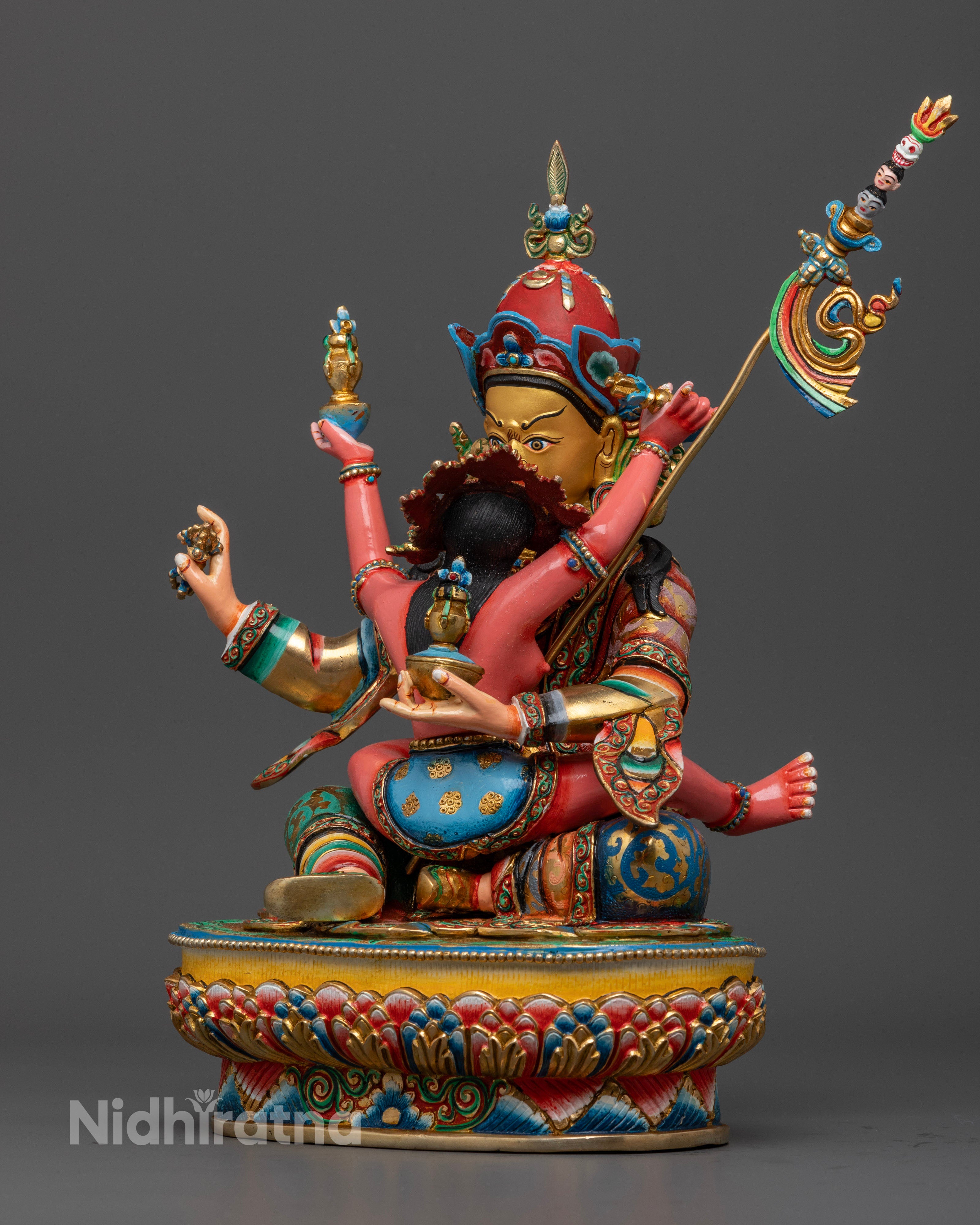 Guru Rinpoche and His Consort Statue