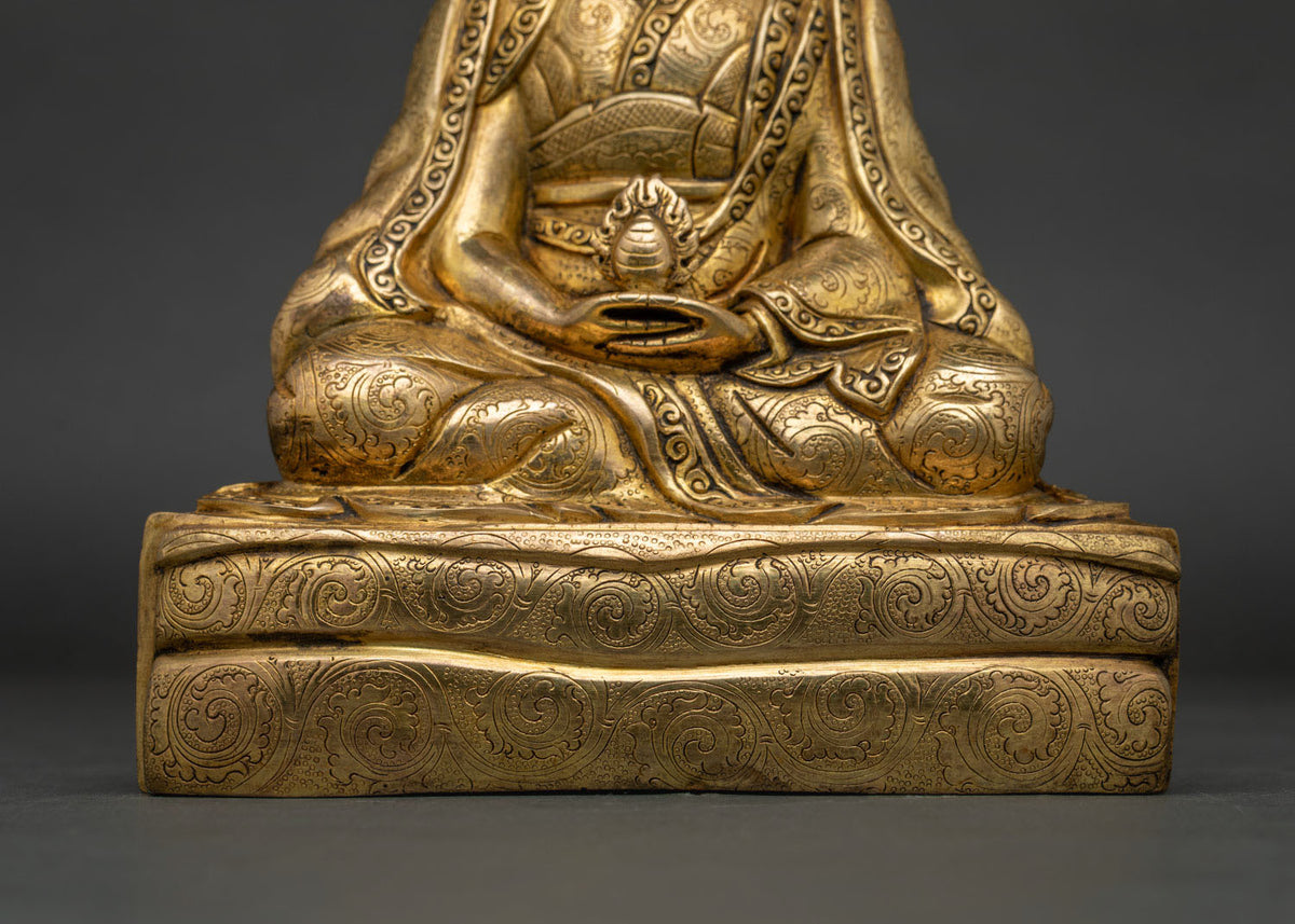 Gampopa Statue