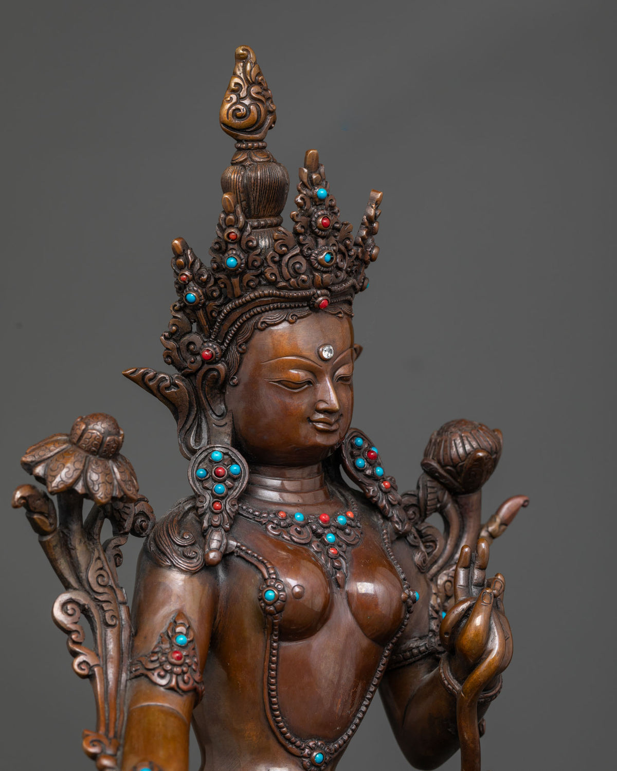 Divine Green Tara Sculpture: A Guardian of Compassion