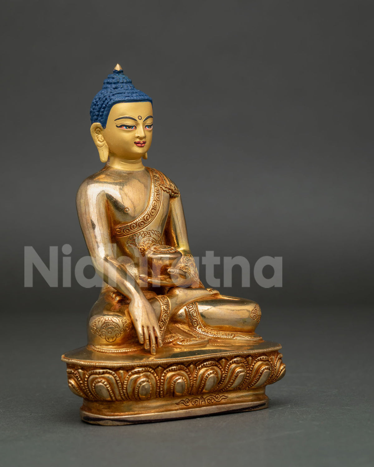 Buddha Shakyamuni Statue