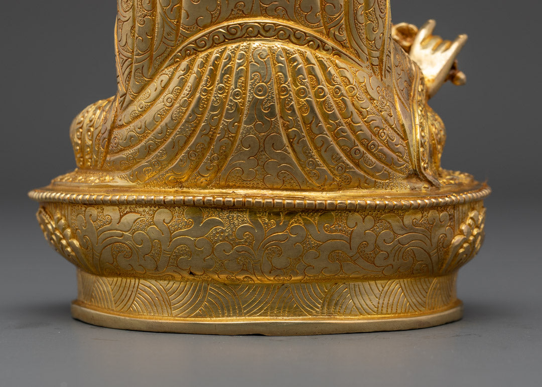 Guru Rinpoche Statue | A Sacred Representation of Tibetan Buddhism