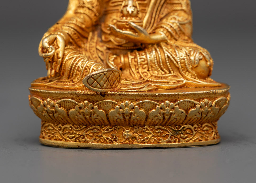 Lotus-Born Master Guru Menla Statue | Handcrafted Statue