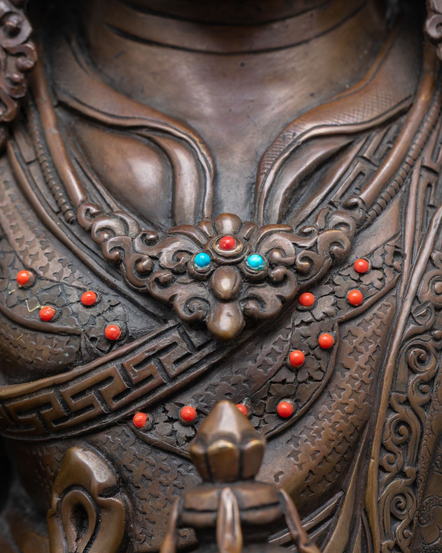 Guru Rinpoche Statue for Spiritual Practice and Blessings