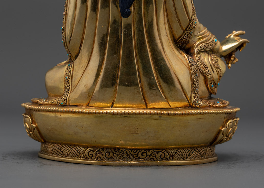 Guru Pema Jungne Padmasambhava Statue