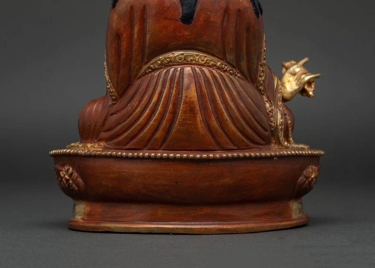 Guru Rinpoche Statue