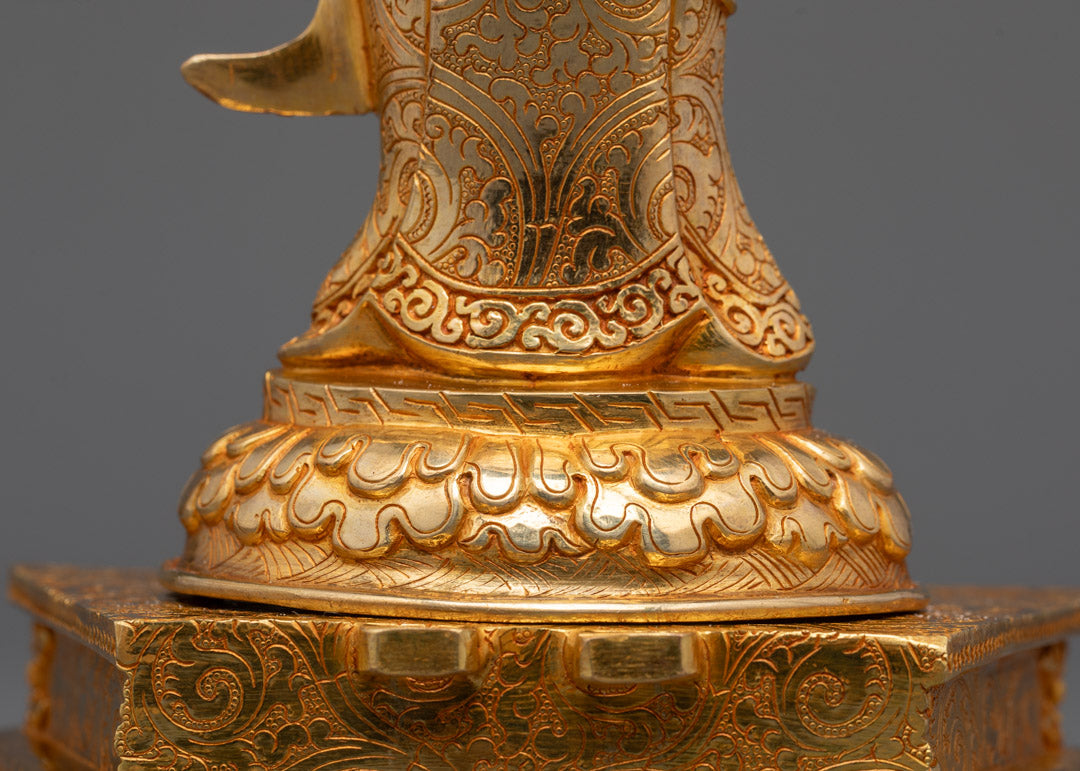 Standing Guru Rinpoche Statue | The Second Buddha Padmasambhava