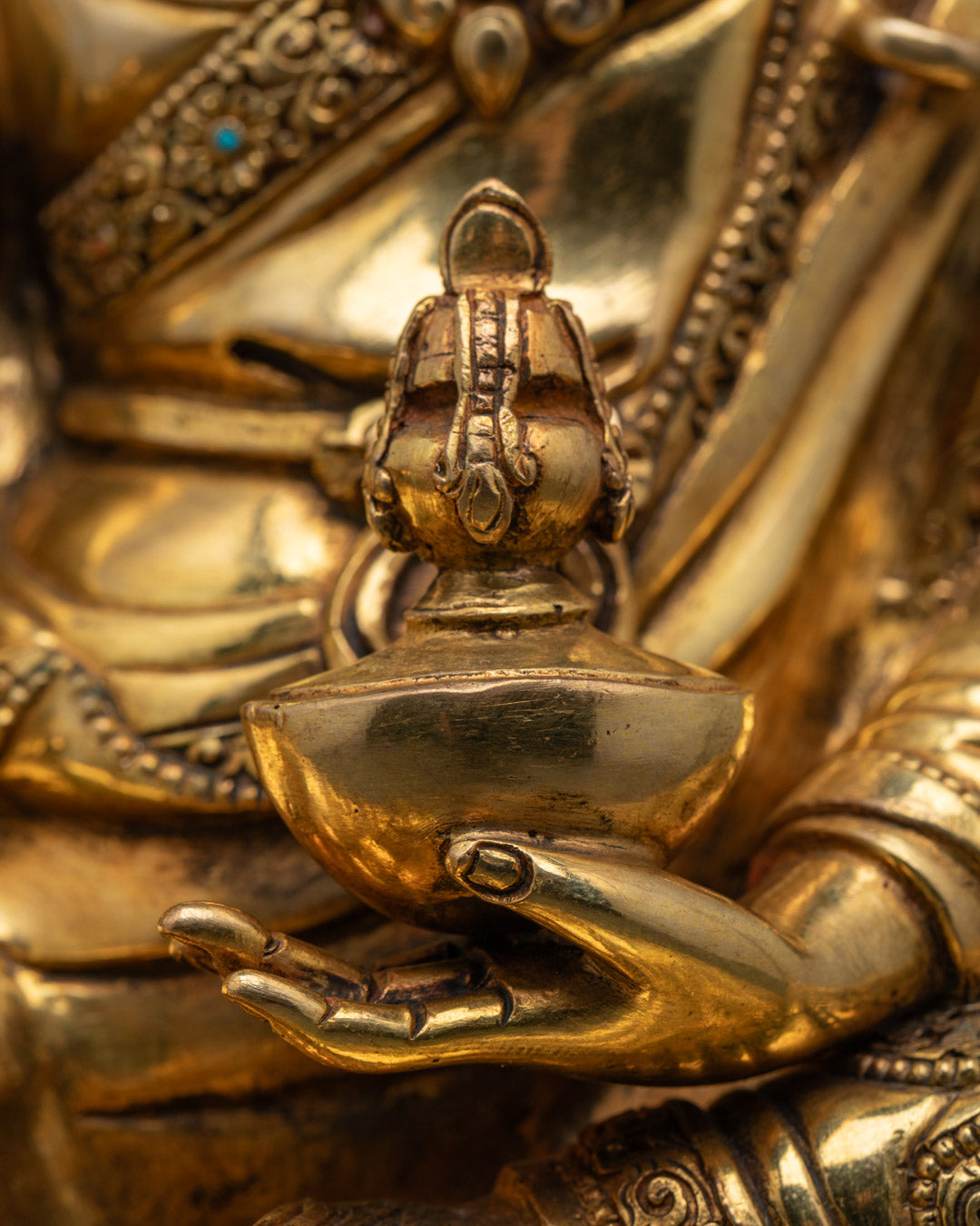 Guru Pema Jungne Padmasambhava Statue