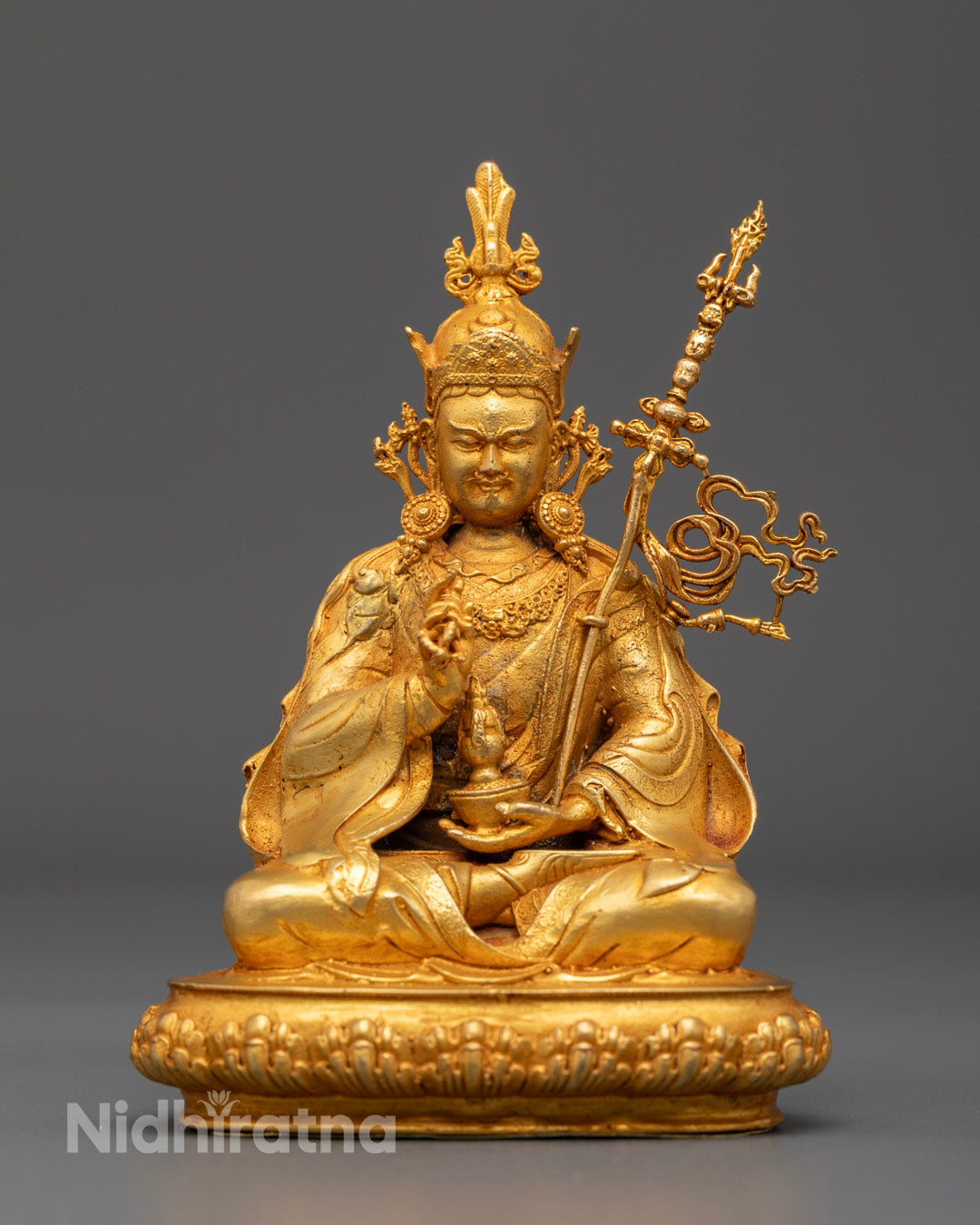 Guru Rinpoche Statue | Enlightened Tibetan Master