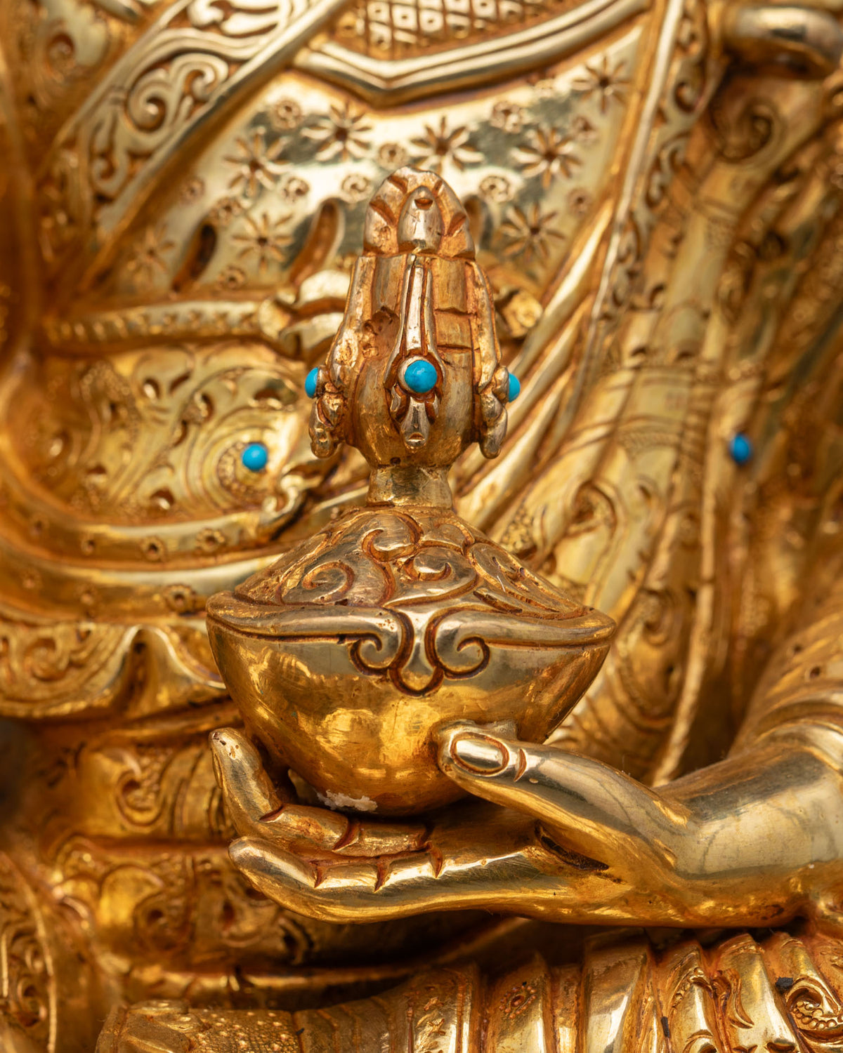 Majestic Guru Rinpoche Sculpture | Regal Tibetan Buddhist Art