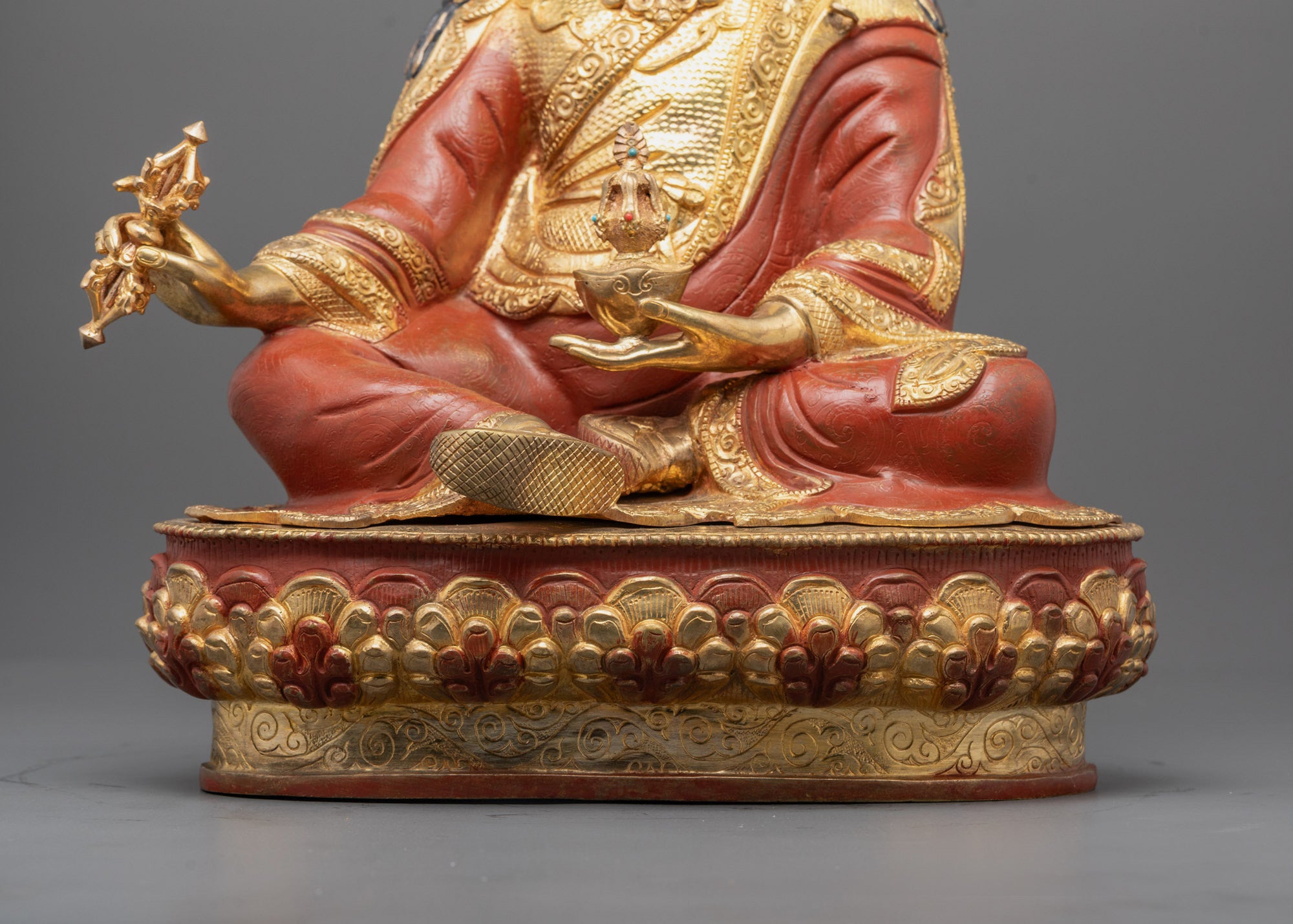 Buy Guru Rinpoche Statue Online | Symbol of Spiritual Power