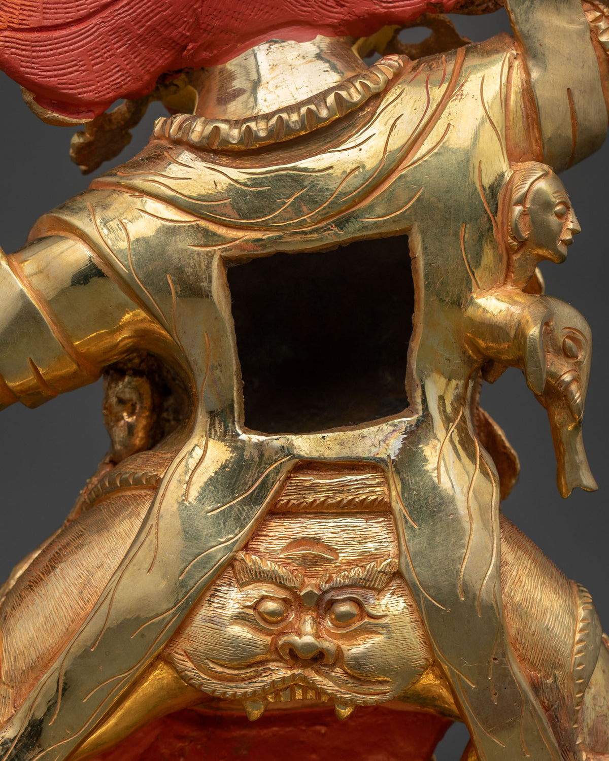 Hayagriba Statue