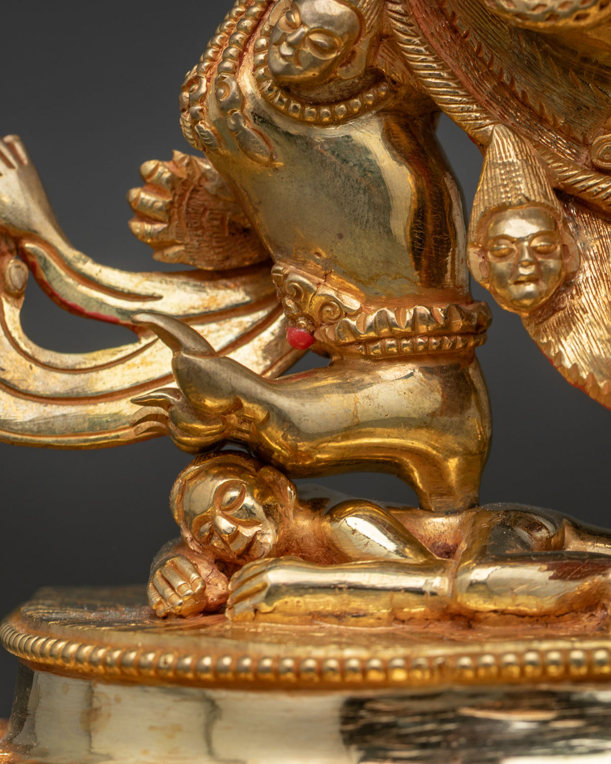 Hayagriba Statue