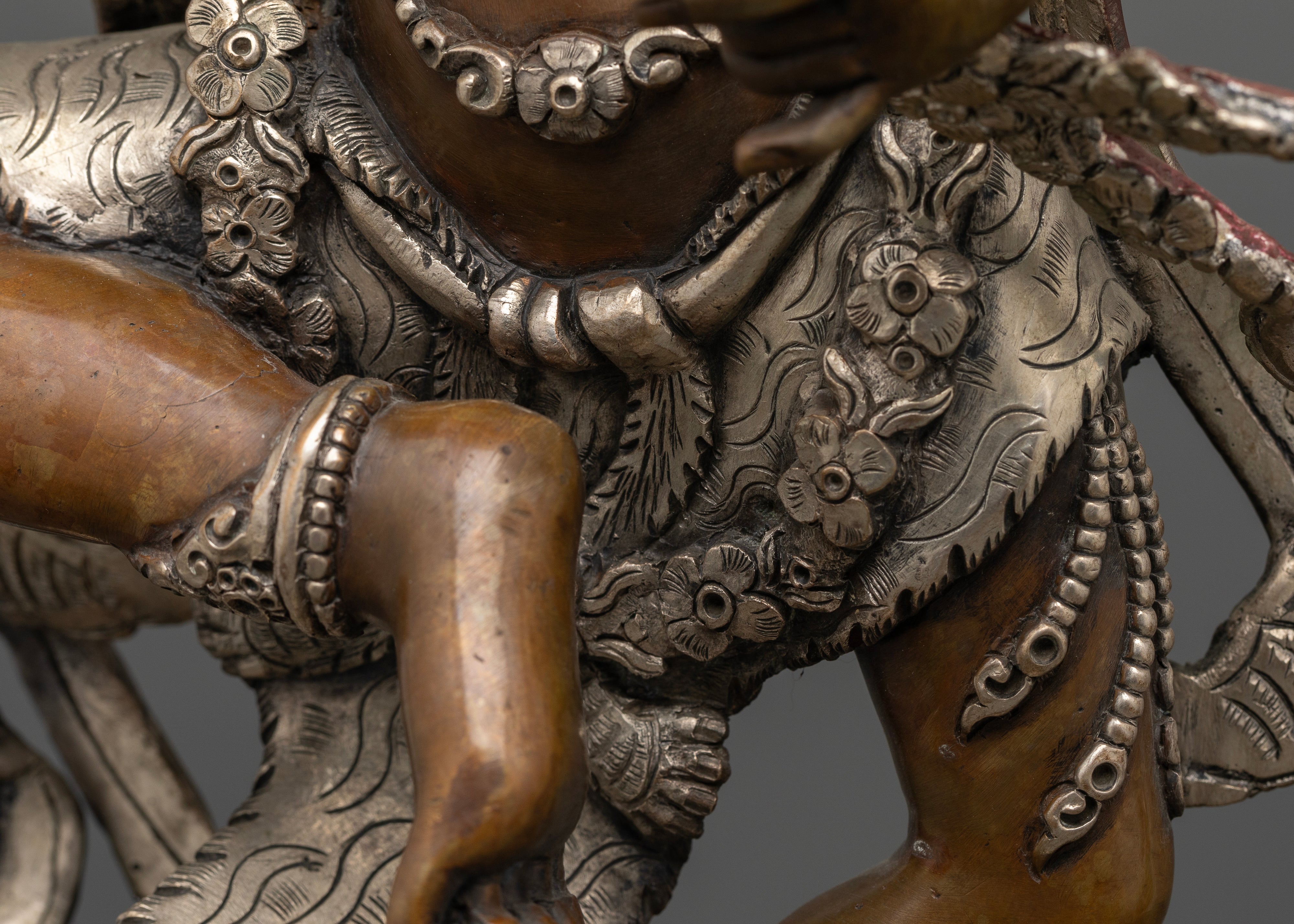 Celestial Charm: Kurukulla Statue in Oxidized Copper and Silver