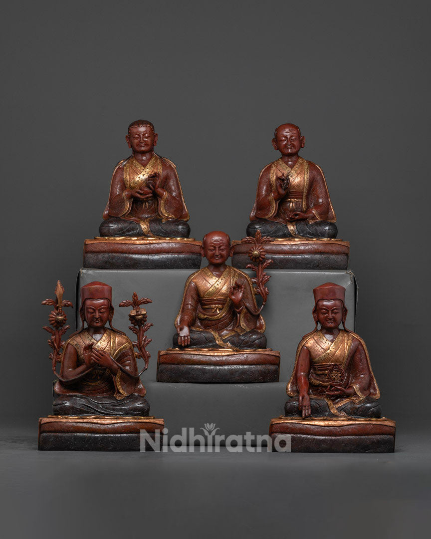 Rare Sakya Master Statue – Meticulous Himalayan Craftsmanship