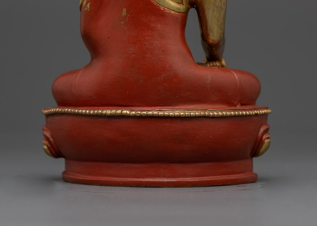 Karmapa Dusum Khyenpa Statue | Handcrafted Tibetan Art