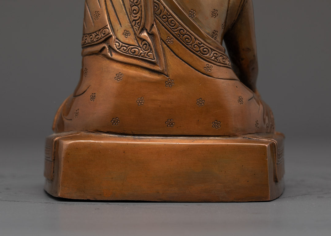 The First Drukpa Choegon Rinpoche Statue | Great Master